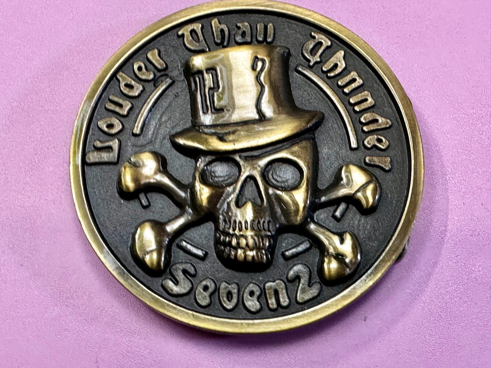 Louder Than Thunder Seven 2 Skull Head Hat Crossbones Gothic Punk Belt Buckle