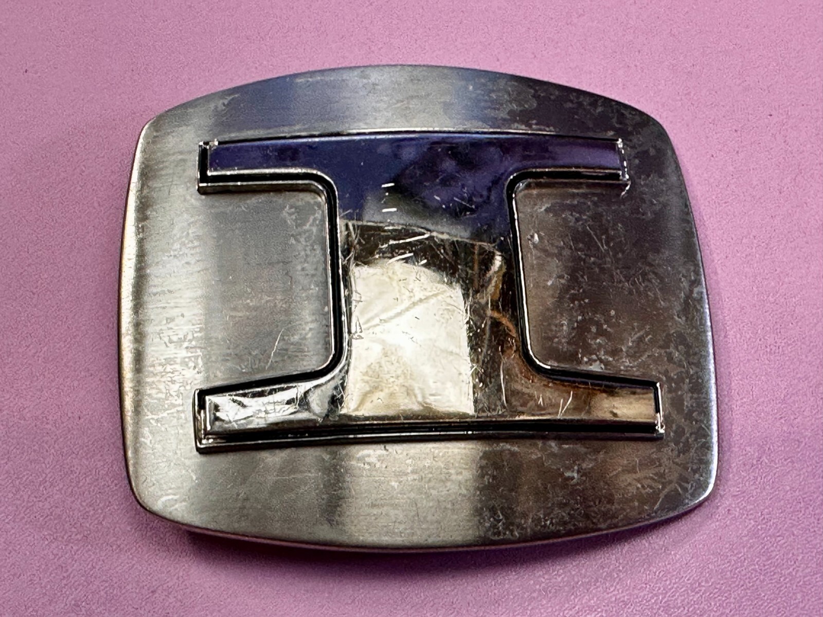 Custom Initial Block Letter I Silver Tone Outlined Reflective Retro Belt Buckle