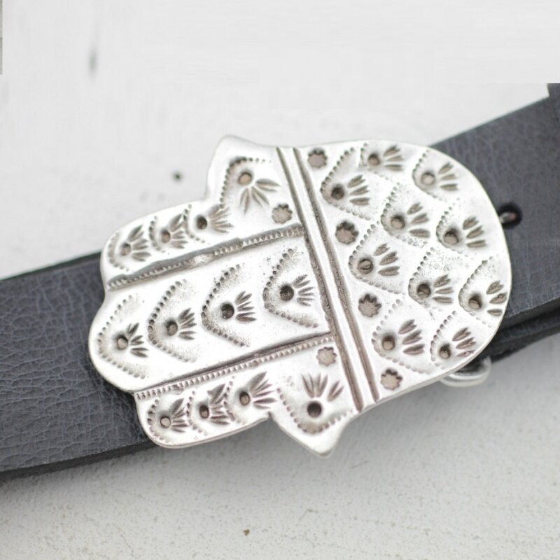 Hand-of-Fatima Belt Buckle Antique Silver Oriental Protection Symbol Embossed
