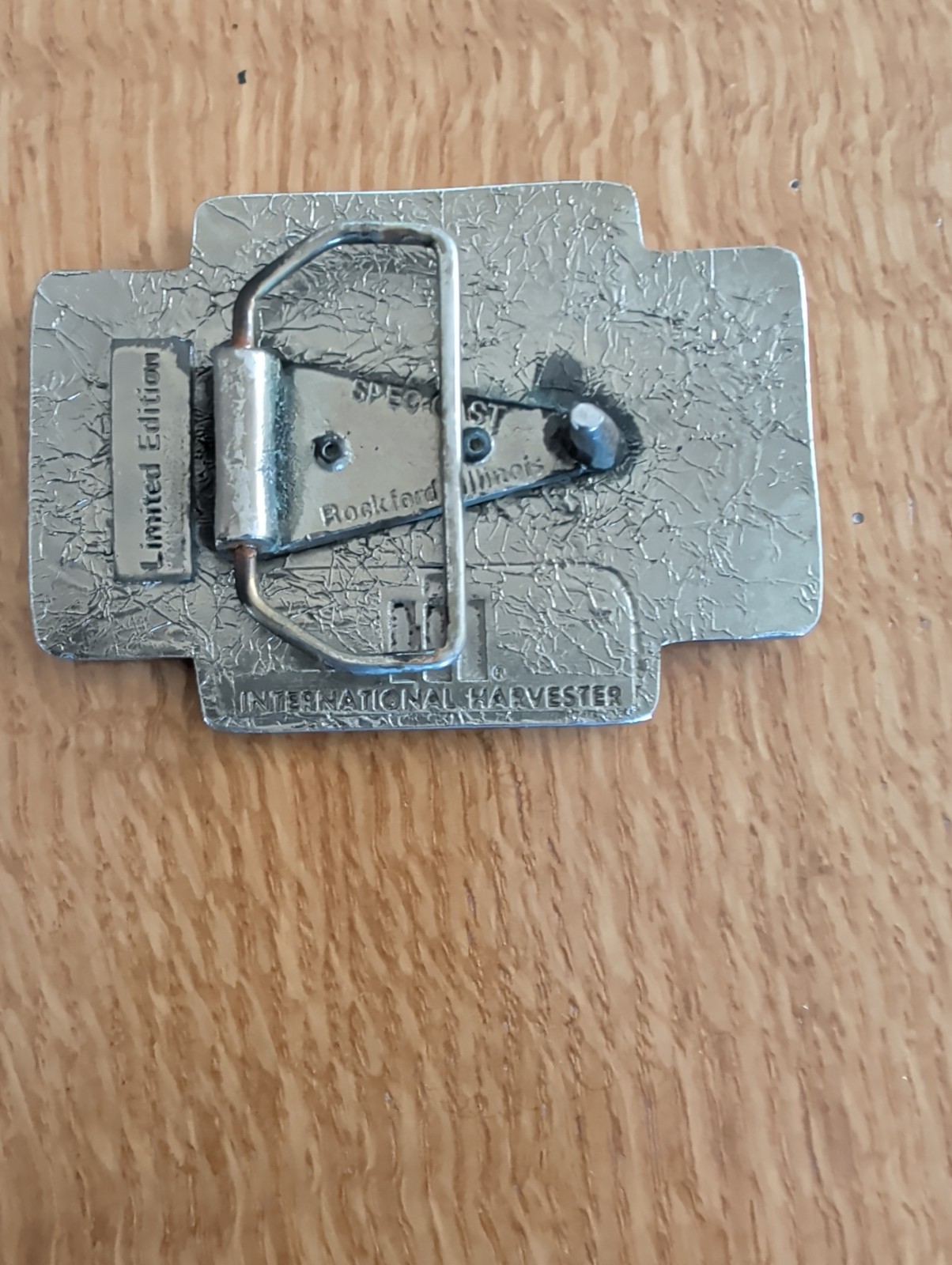 Mint – International Harvester S Series Belt Buckle Silver Truck 80s Spec-Cast
