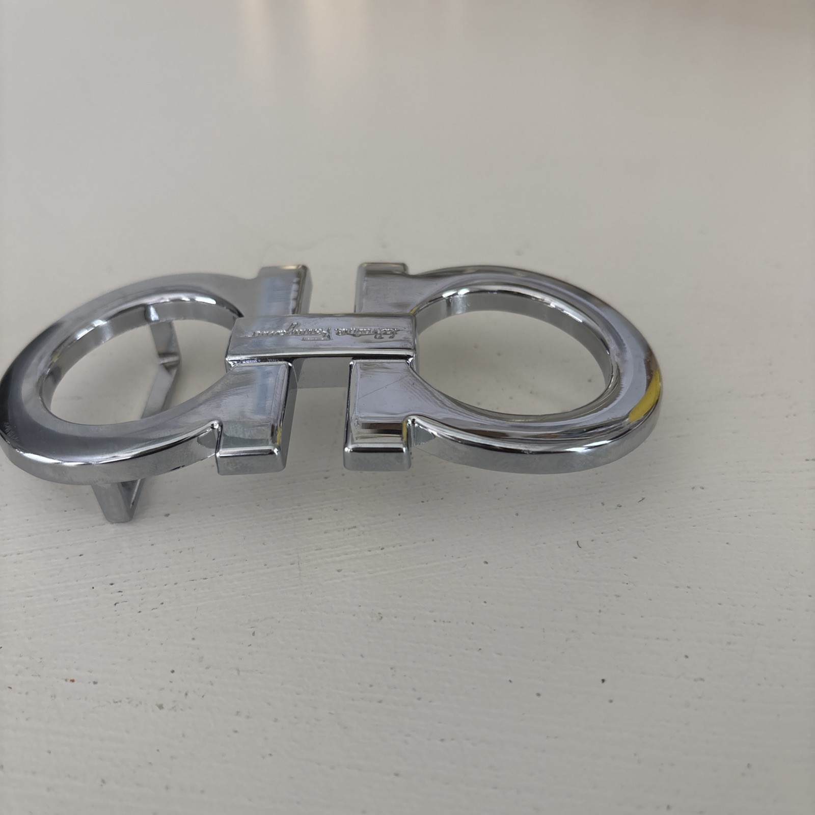 Salvatore Ferragamo Silver Tone Belt Buckle For 2 Inch Belts – Good