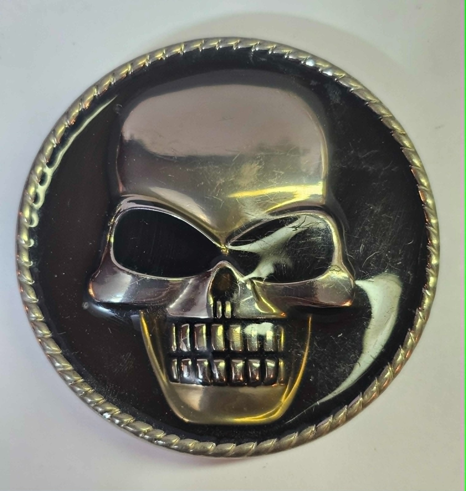 Skull Belt Buckle Round Silvertone Metal Biker halloween Italia Large Heavy- B2