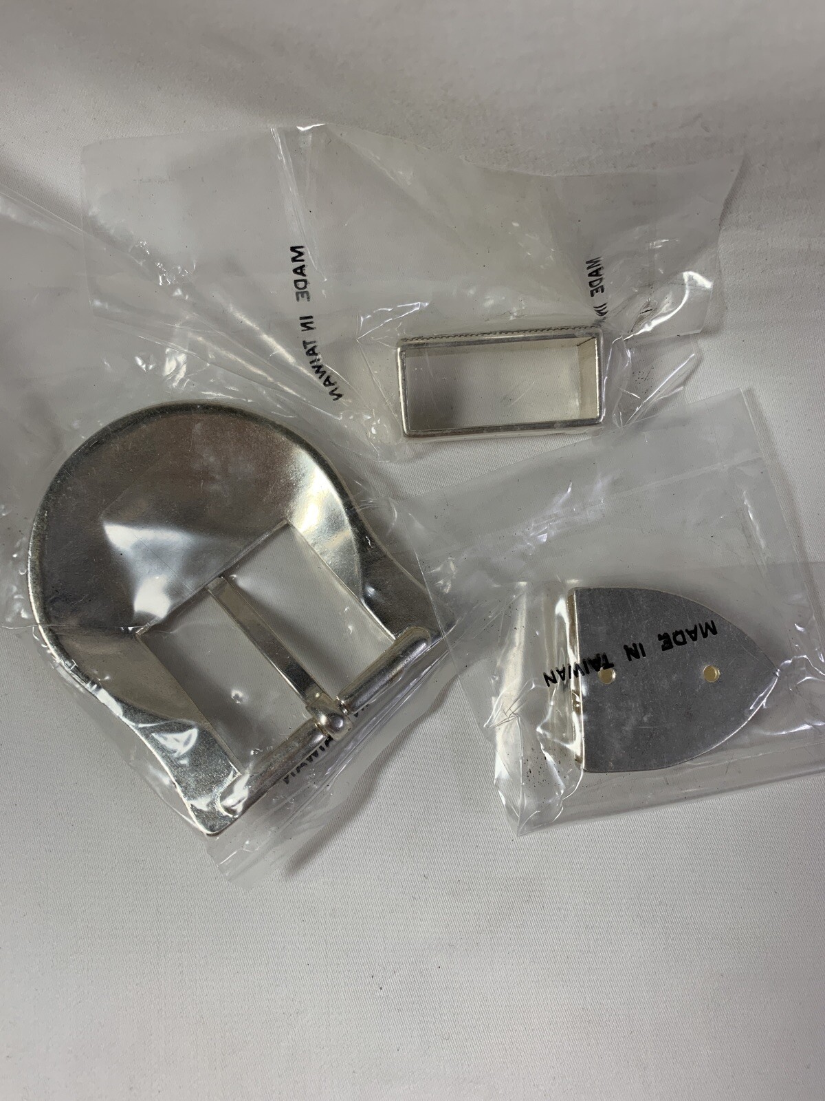 Ivan 3 pc Silver e Buckle and Slide Set