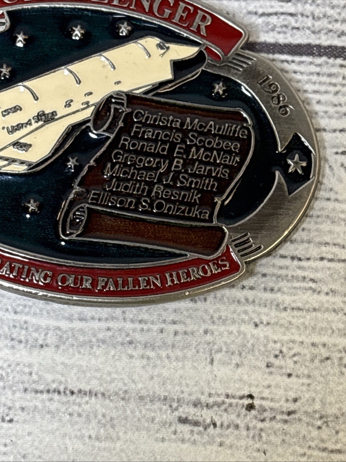 1986 VTG Challenger Commemorating Our Fallen Heroes Collectible Belt Buckle!!