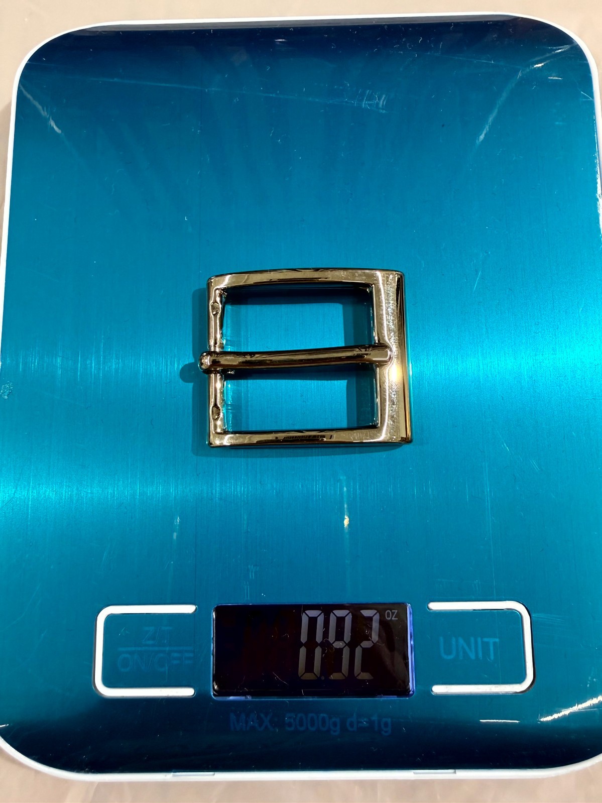 belt buckle