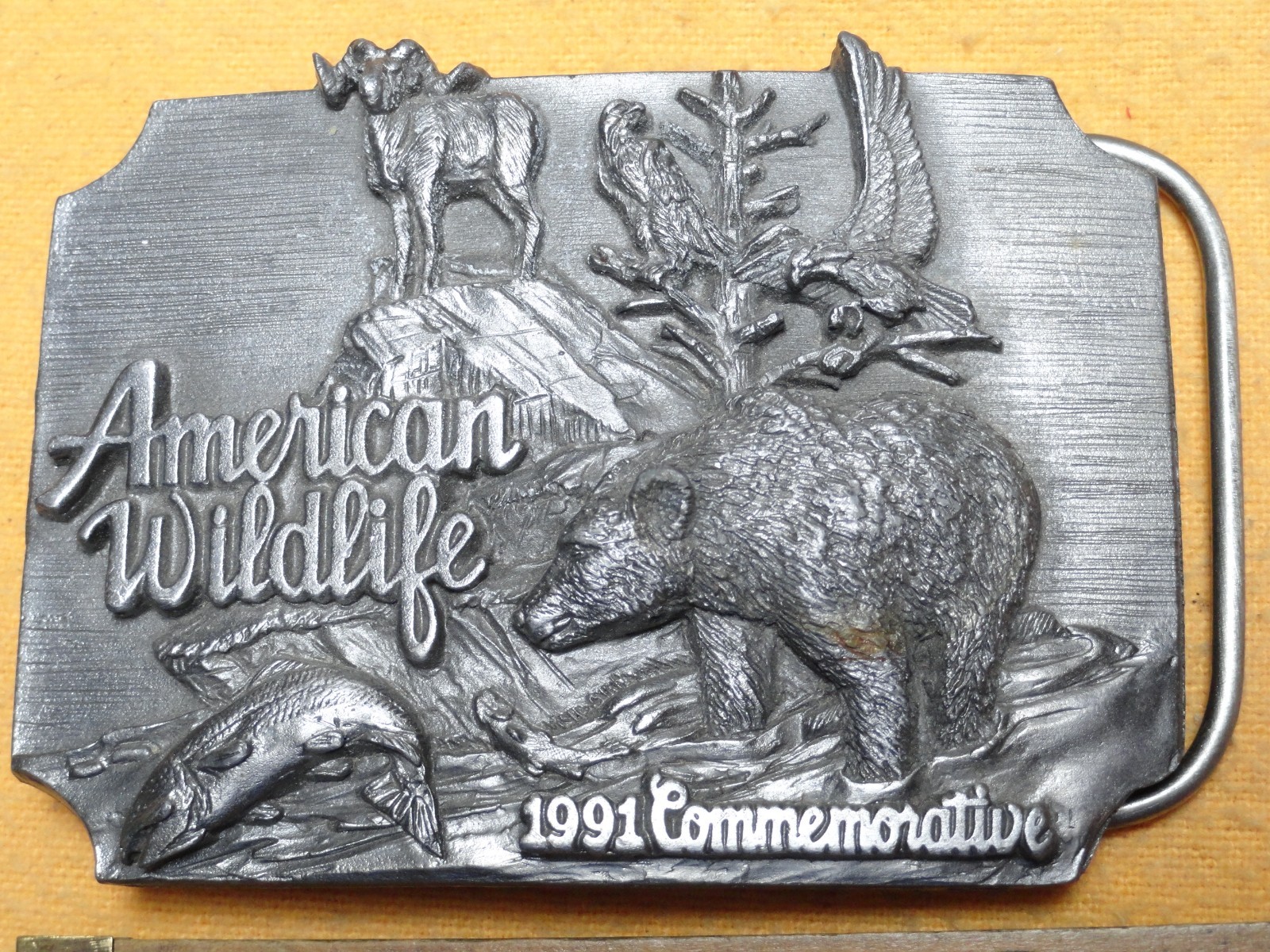 1991 Siskiyou american wildlife belt buckle 765/2500 limited edition wildlife