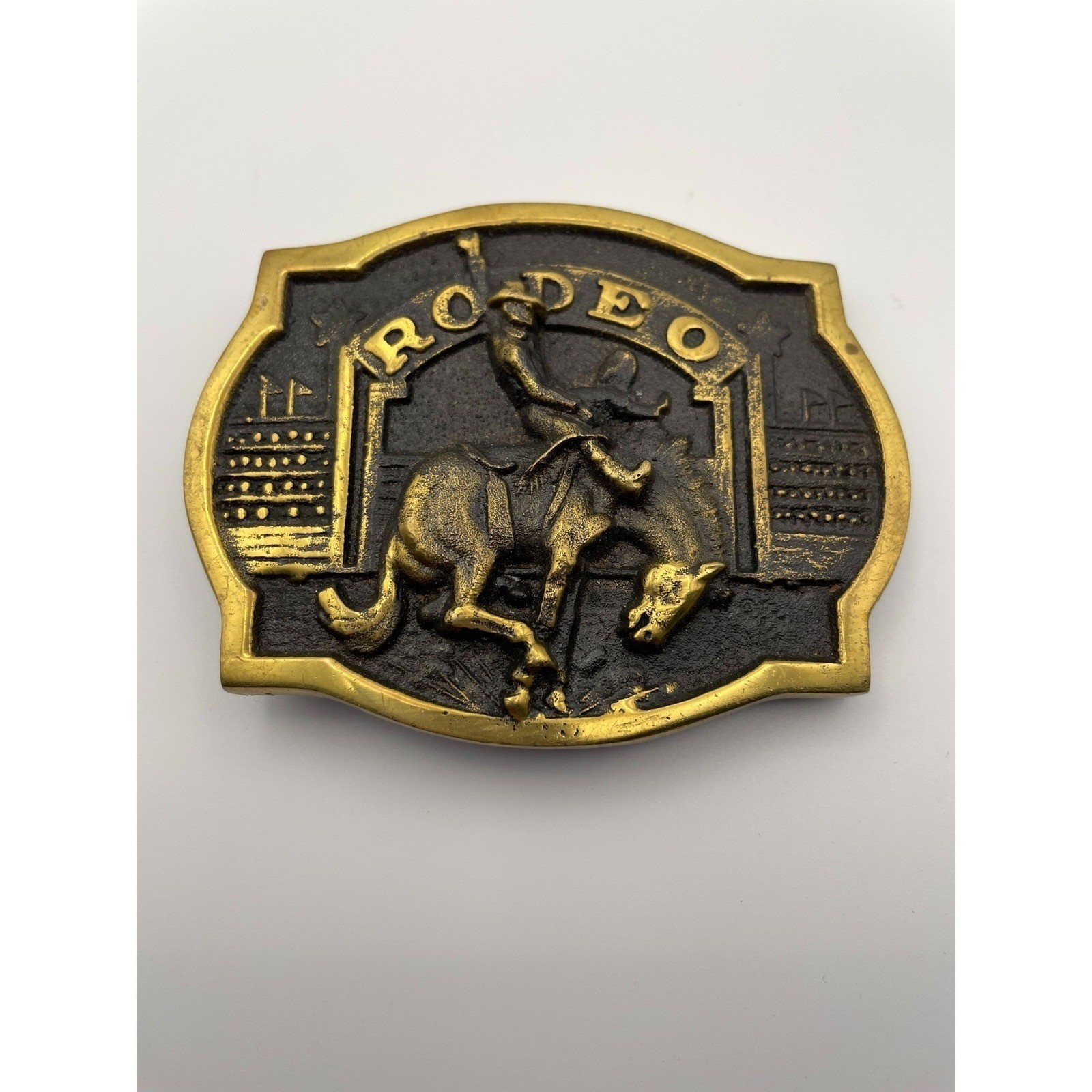 Vintage Heritage Mint 1988 Rodeo Bronc Rider Solid Brass Belt Buckle HL-5729