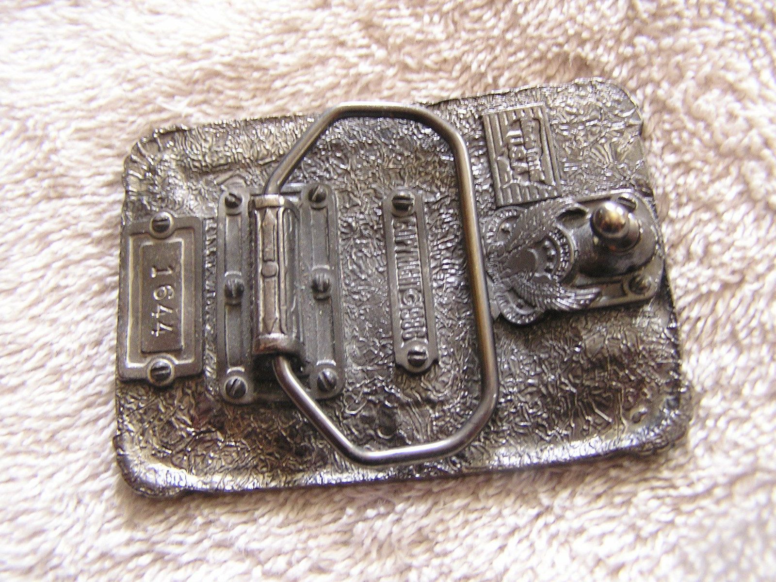 Vintage Great American Buckle American Fisherman Swappin Lies Belt Buckle
