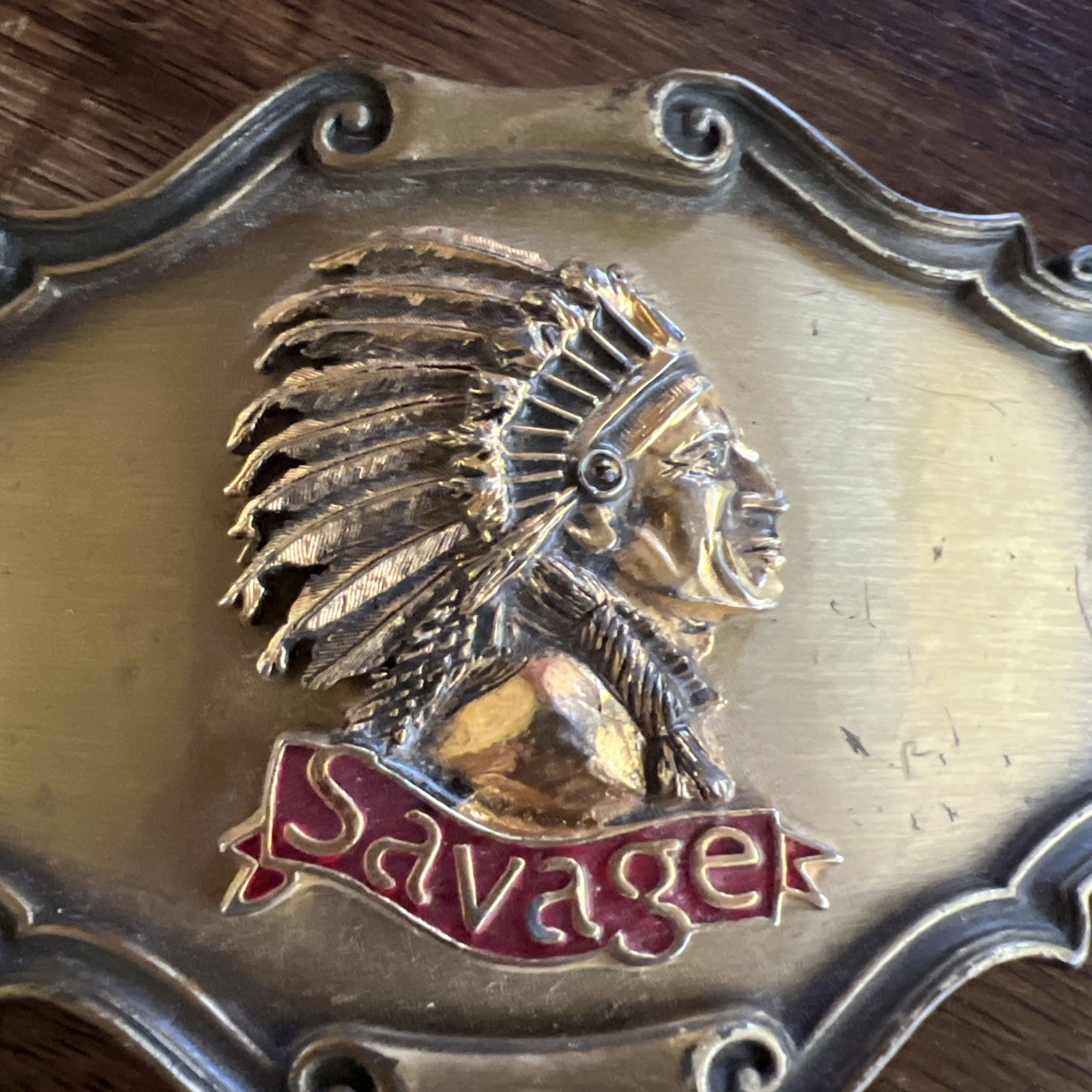 1978 Native American INDIAN THEME BELT BUCKLE – vintage brass