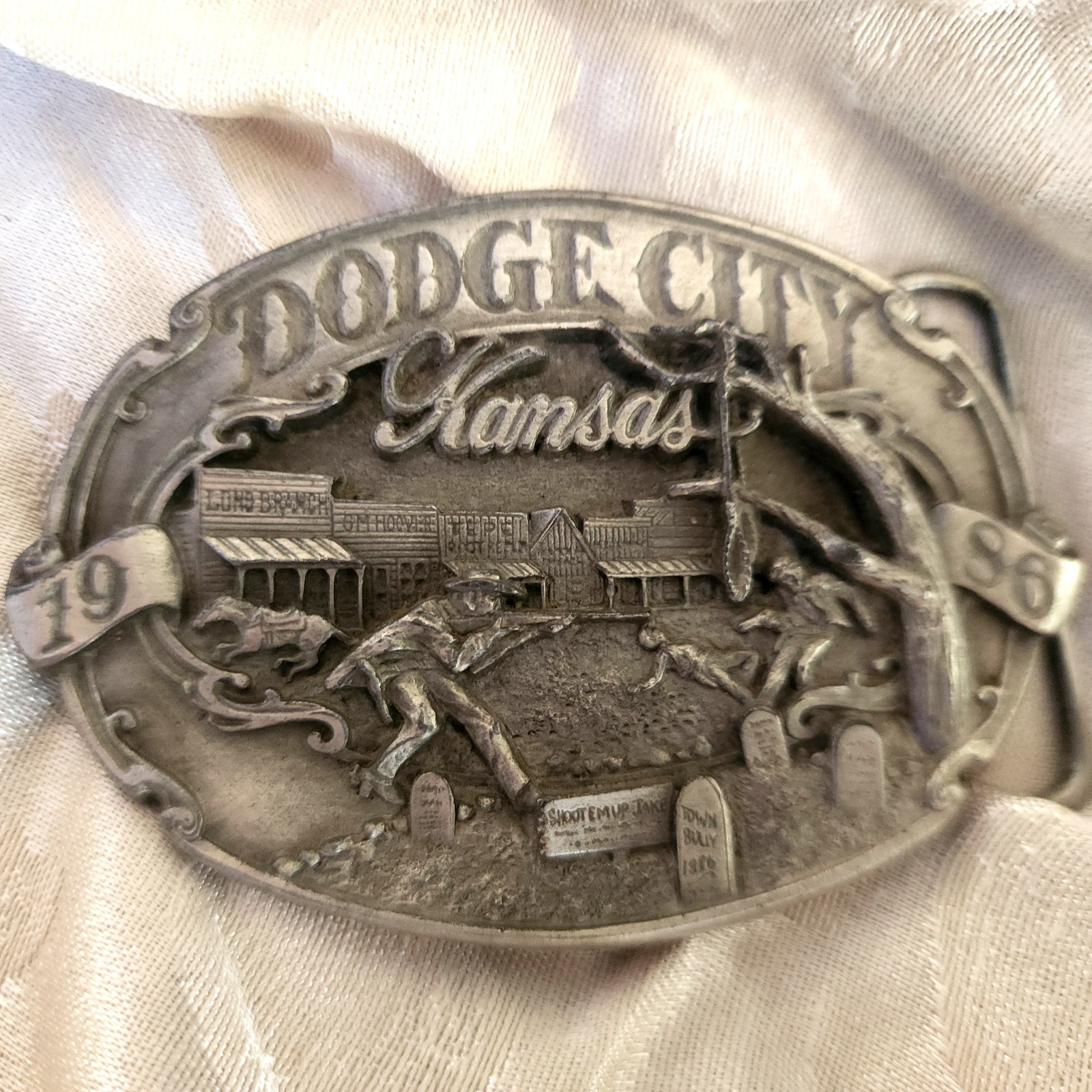 1986 Dodge City Kansas Western Commemorative Belt Buckle
