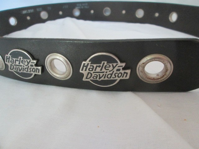 Harley Davidson Buckle & Black Belt Grommet & HD Logo Genuine Leather Size 30