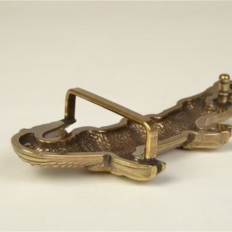 Men&rsquo;s Youth Fashion Belt Buckle Crocodile Brass Inner Smooth Buckle Belt Head