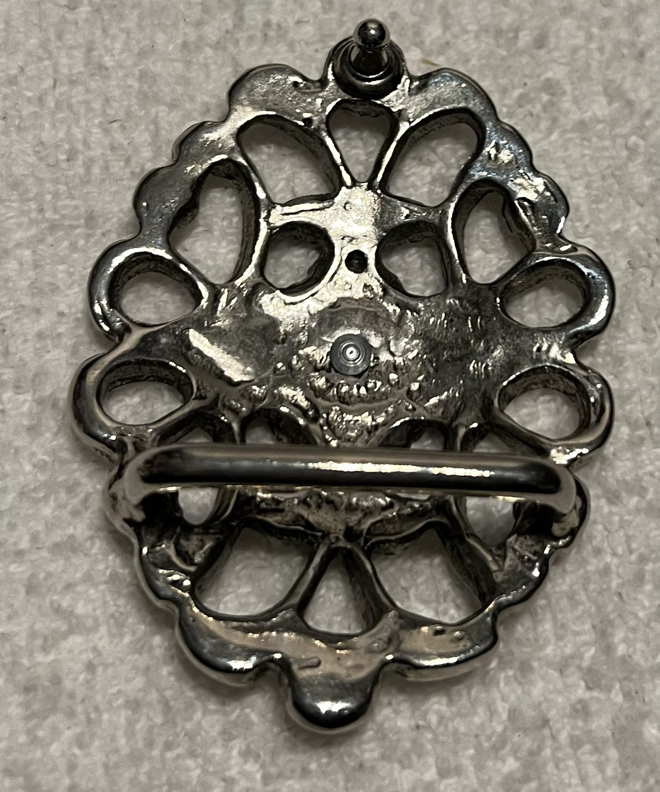 Belt Buckle Pewter Metal Oval Rhinestone Fashion Accessory 3.5” X 2.5” Nice