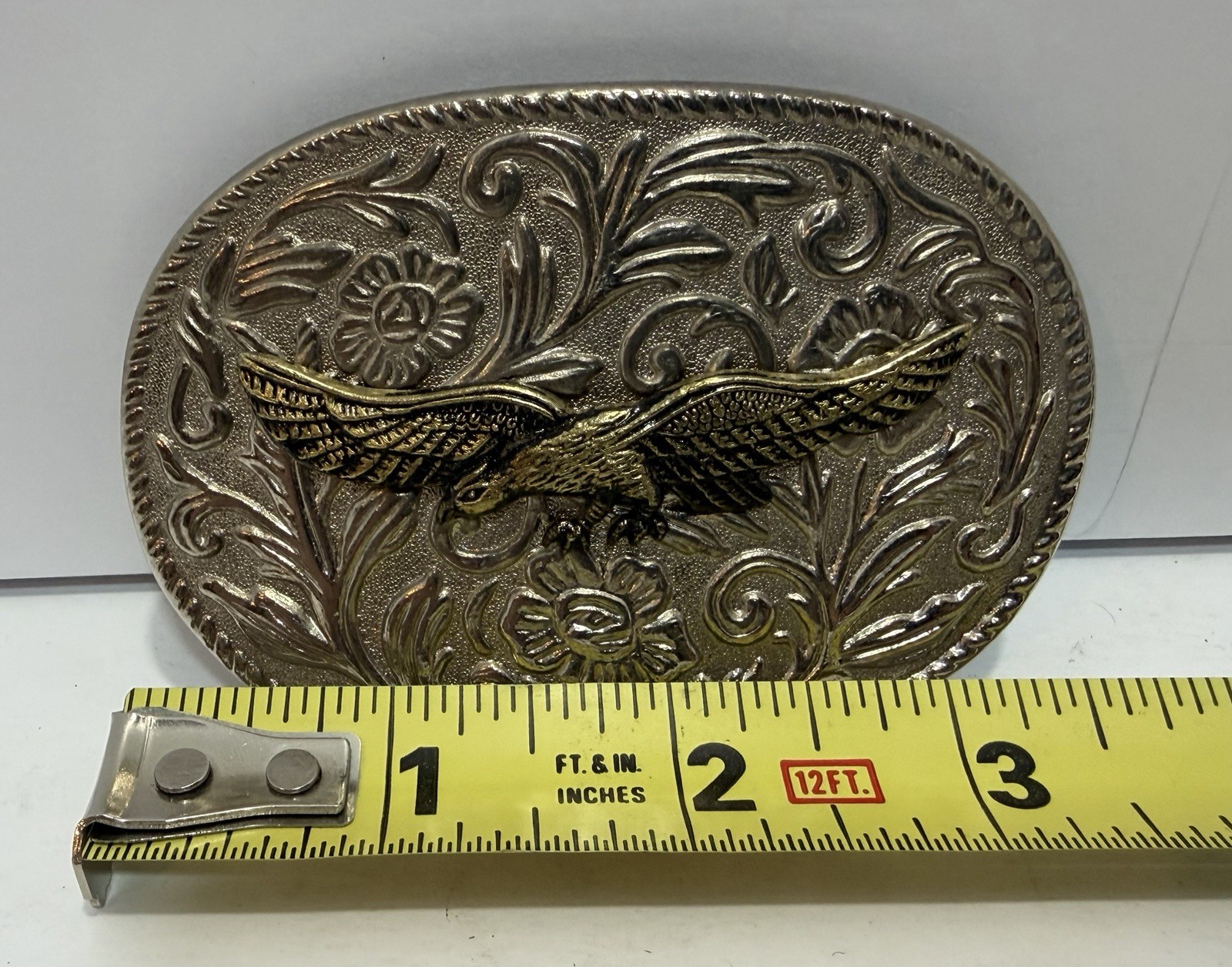 Vintage Western Eagle Belt Buckle 3D Silver Gold Tone Two Tone Floral 3.5&Prime; HK