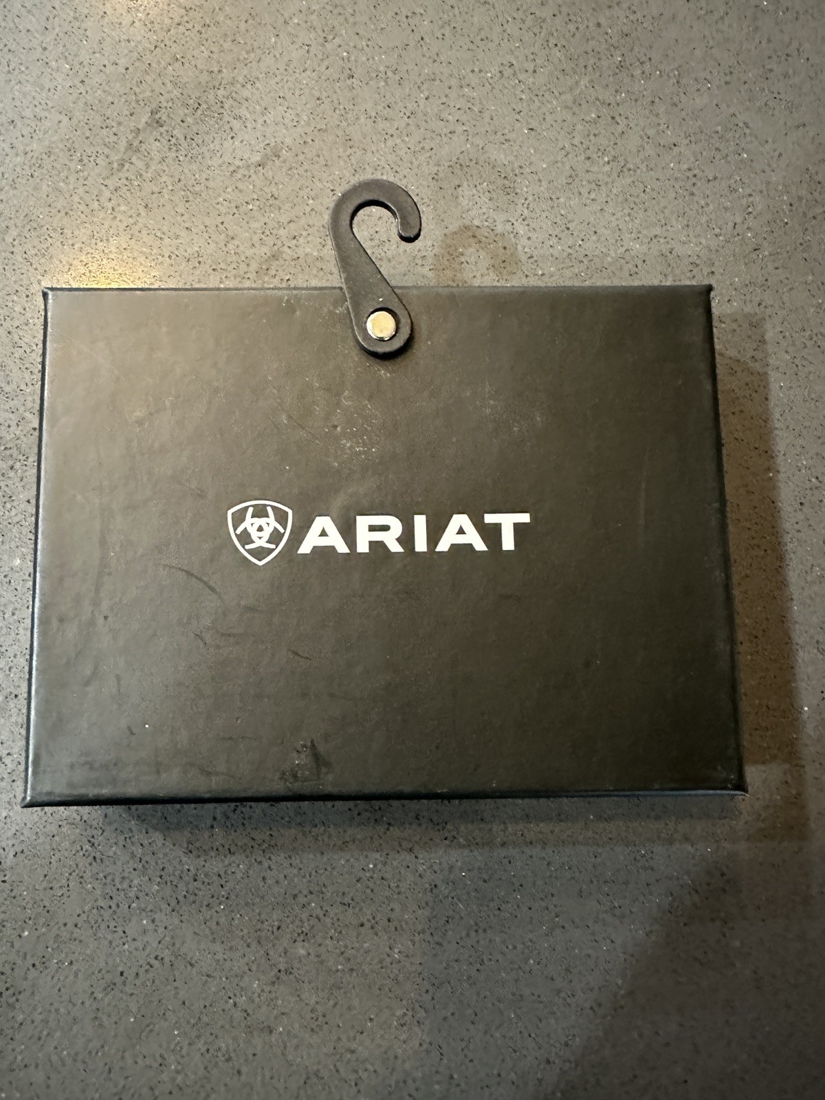 Ariat Western Mens Rectangle Belt Buckle Chief Skull Arrowheads Silver A37009