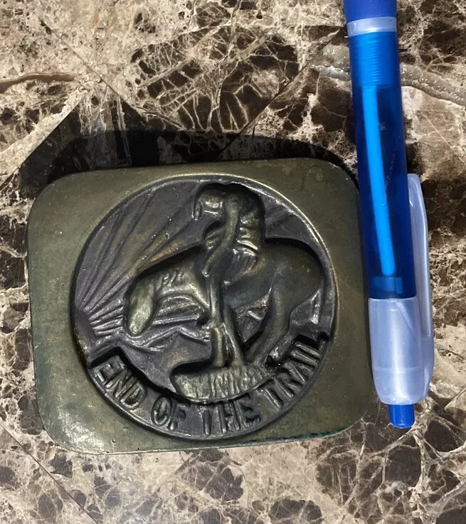 Vintage « End of the Trail » Indian on Horse Western Brass Tone Belt Buckle Rare