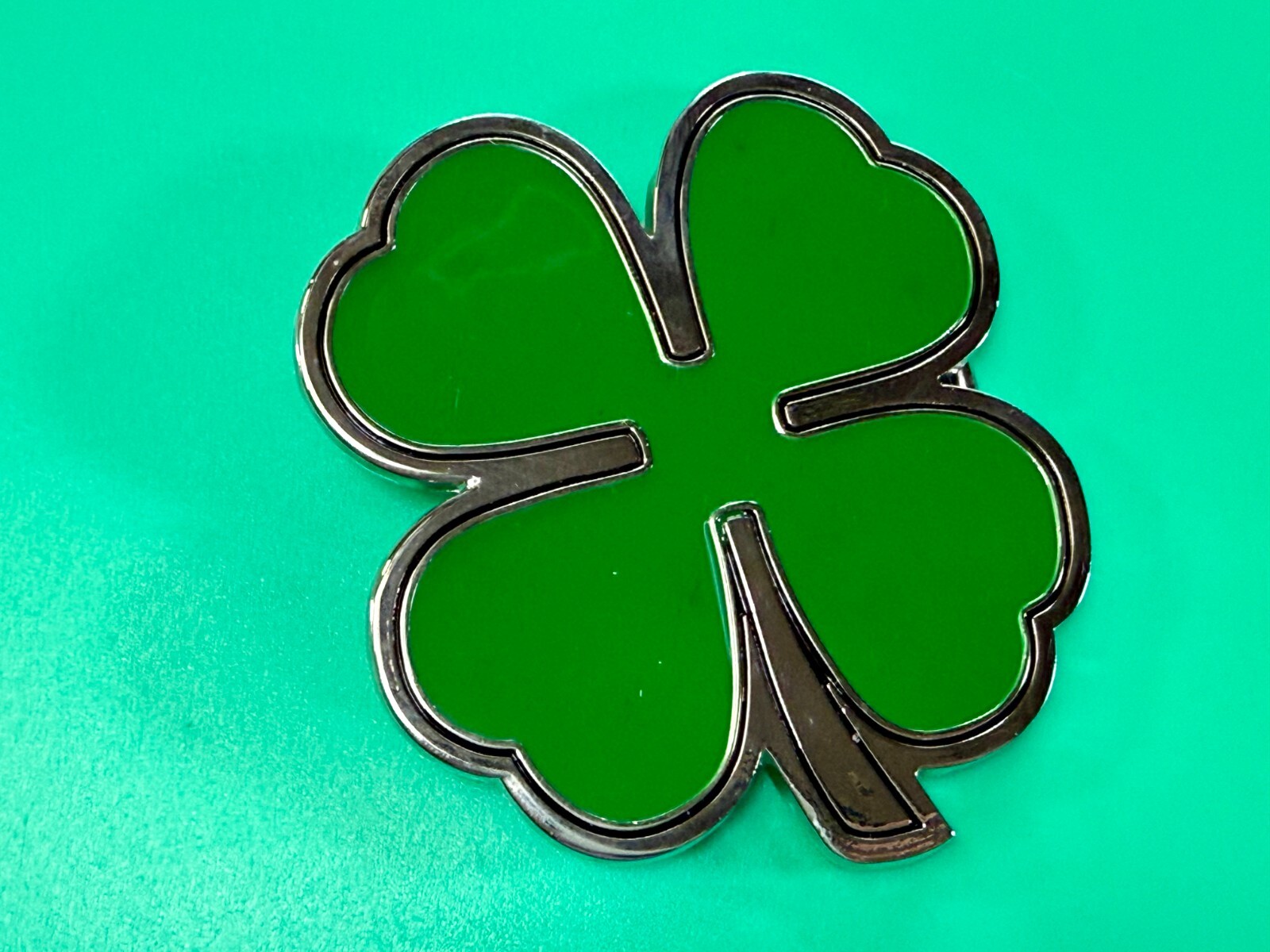 Lucky 4 Leaf Clover Irish St Patrick&rsquo;s Day Shamrock Green Enameled Belt Buckle