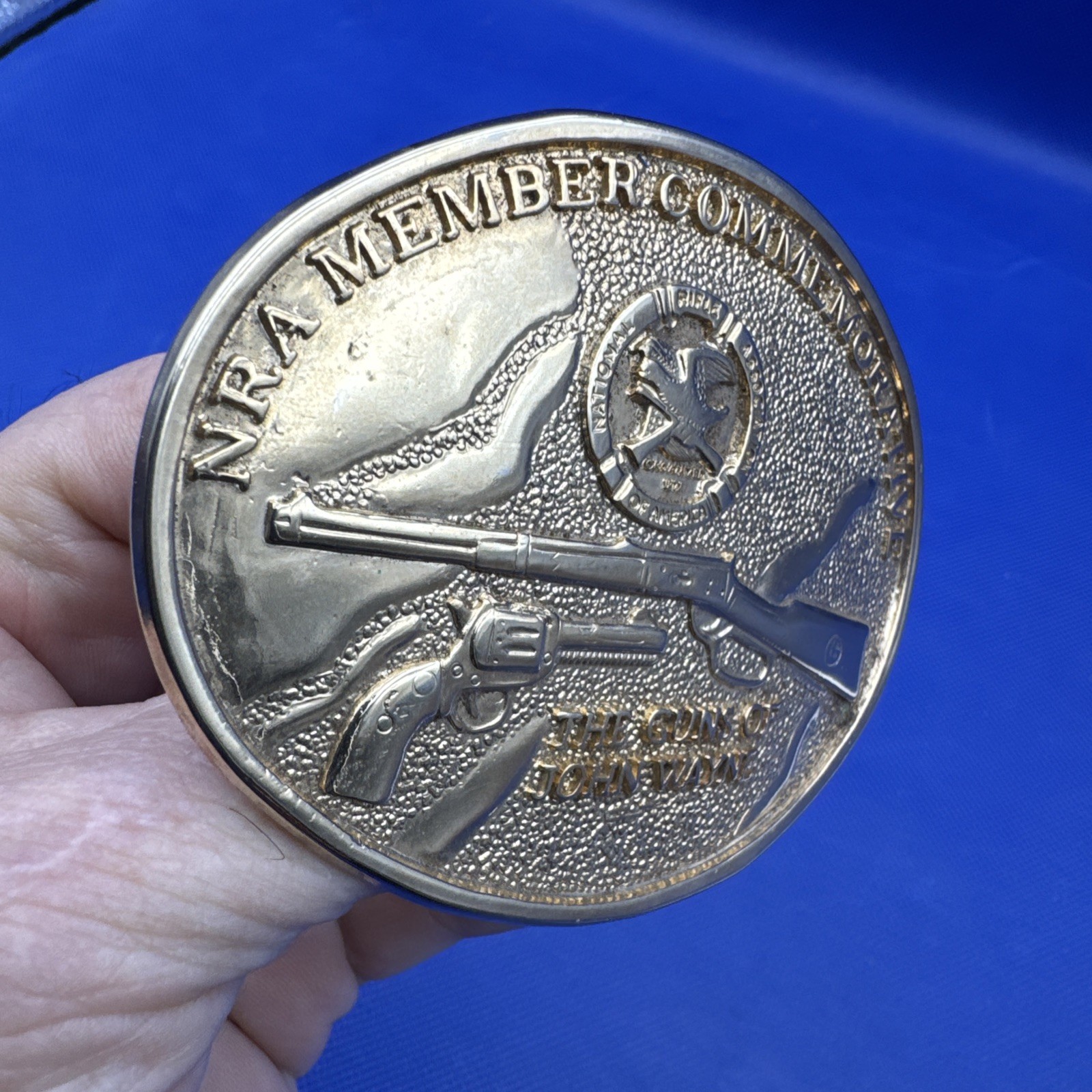 NRA member commemorative Brass Belt buckle the guns of John wayne New Excellent