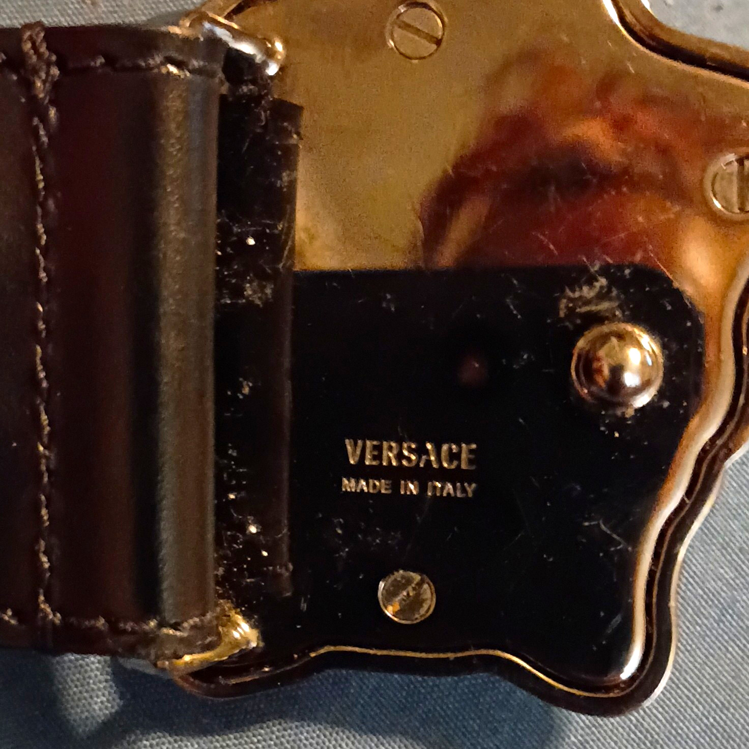 Versace Men&rsquo;s Gold Tone Logo Belt Buckle Fits 1.5in Belt Made in Italy