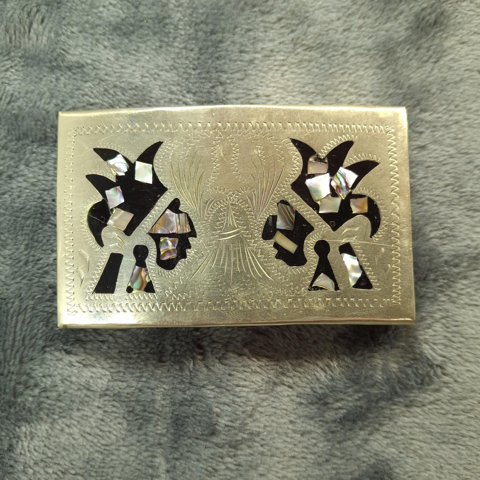 Vtg Alpaca Mexico Abalone Inlay Belt Buckle Hand Engraved Folk Art Western 3&Prime;