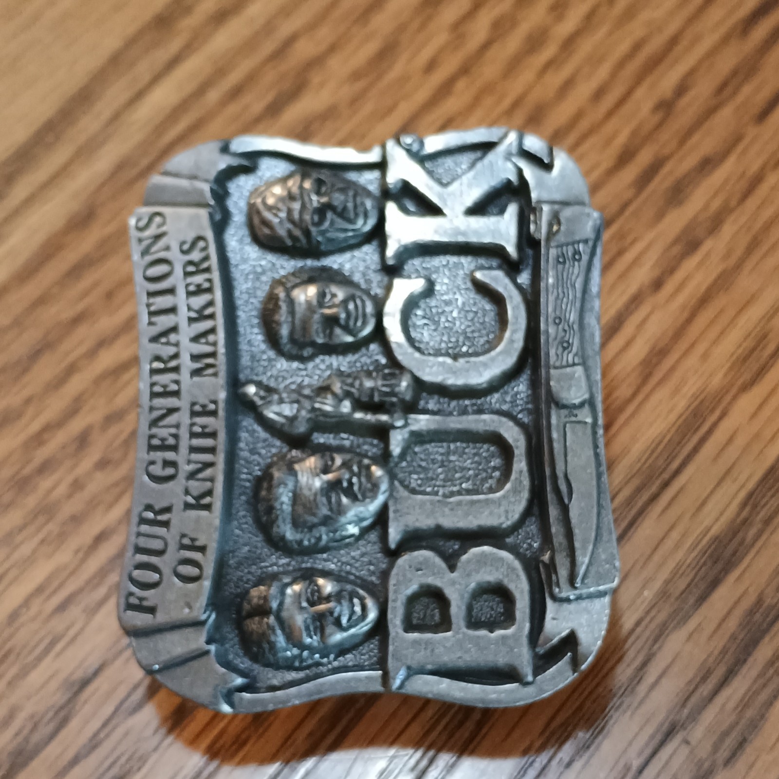Buck Knives Western Belt Buckle Four Generations Silver Antique Finish 9505AG