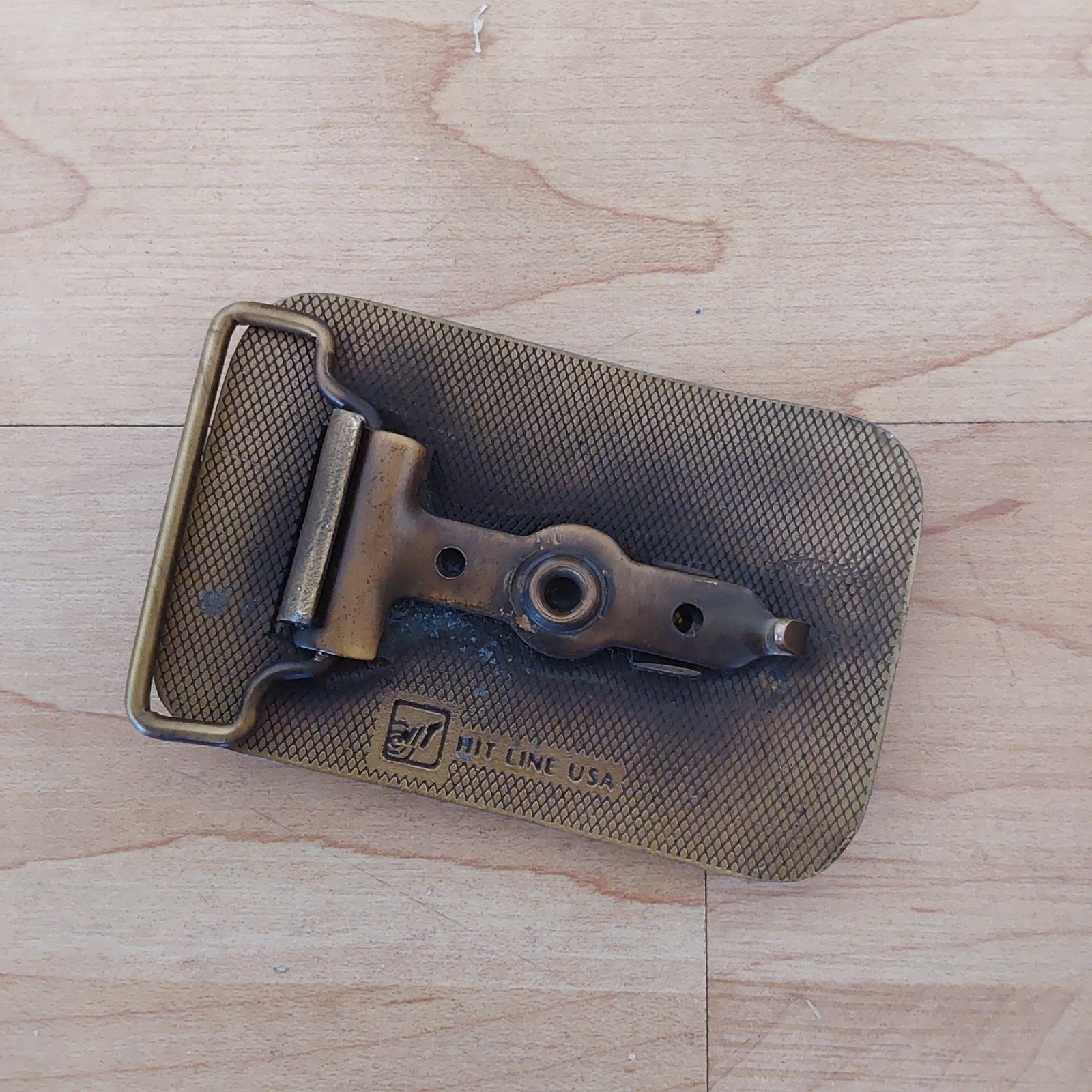 Hit Line Snap On Tools Metal Belt Buckle Sockets Ratchet READ- pitted wear