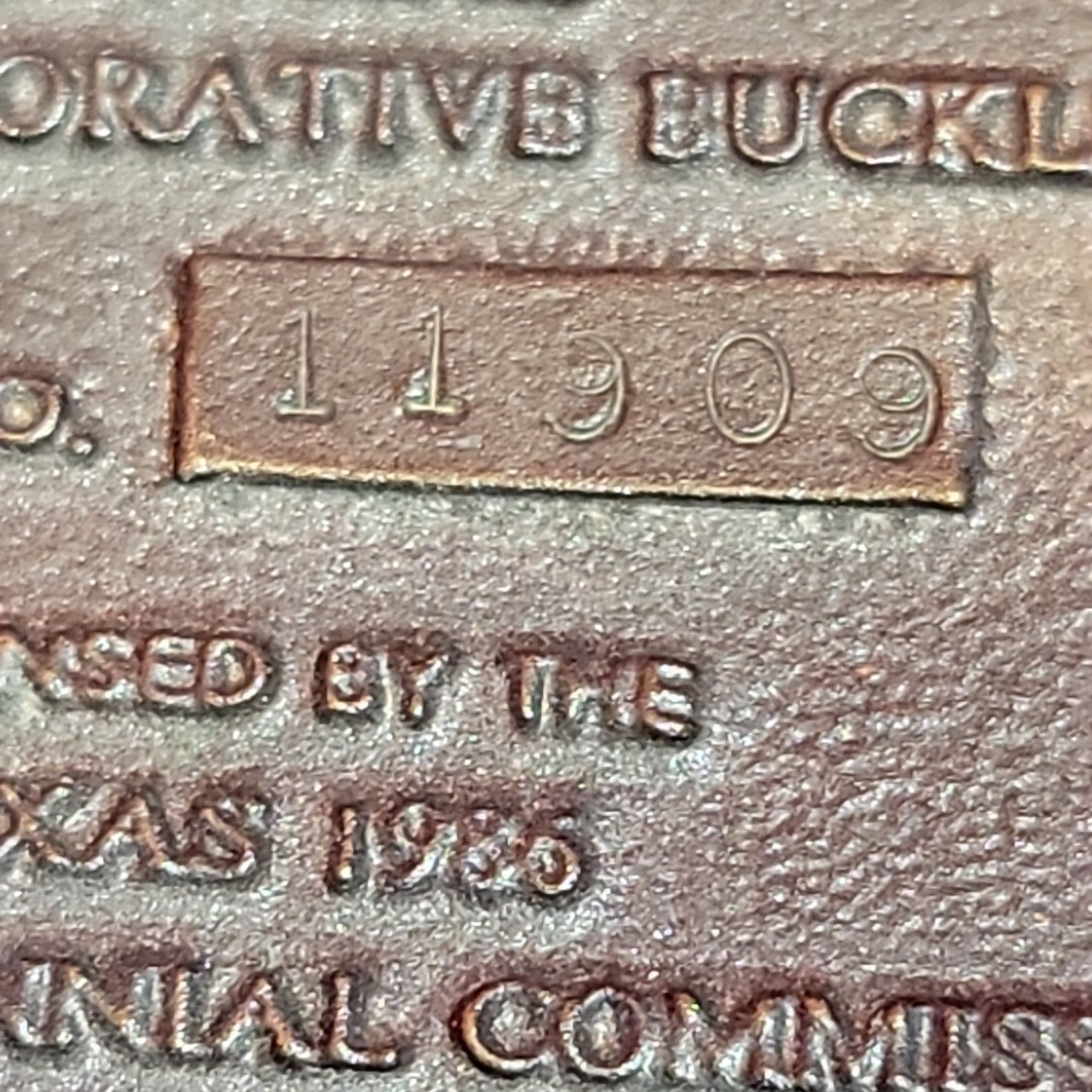 3.5&Prime; TEXAS SESQUICENTENNIAL BELT BUCKLE Numbered VINTAGE 1986 Brass metal Texoma