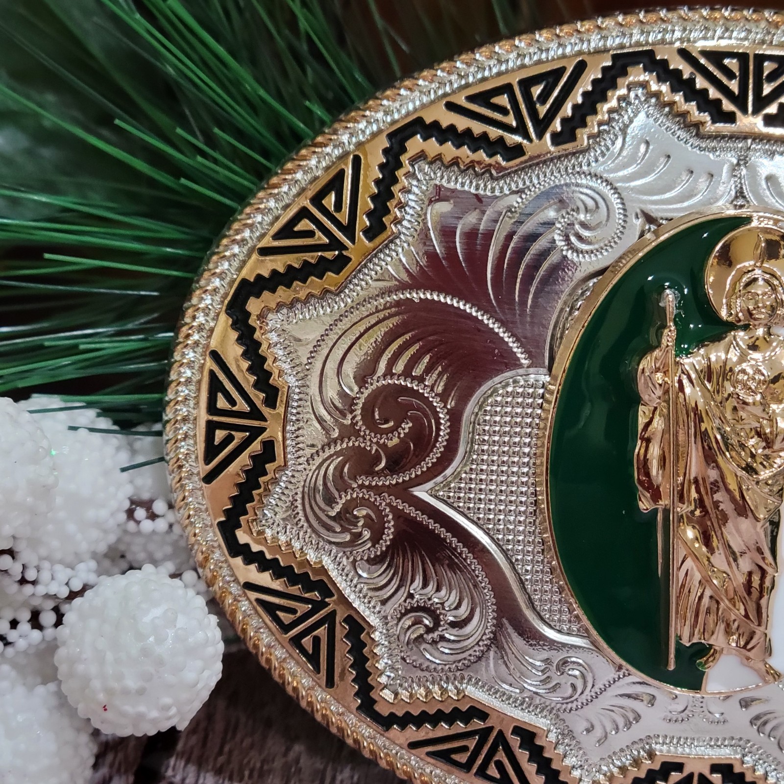 Saint jude San Judas Western belt Buckle Rose Tone And Silver Oval