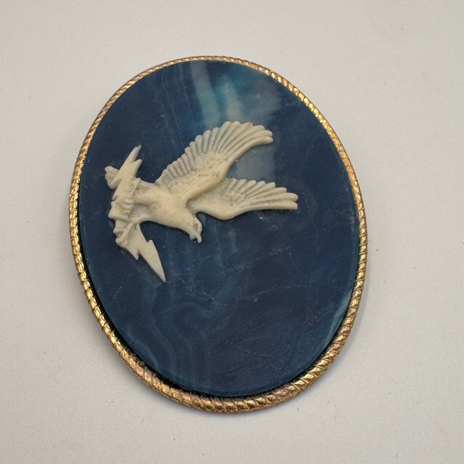 Incolay Stone Eagle Belt Buckle Blue White Marbled Handcrafted USA Vintage Oval