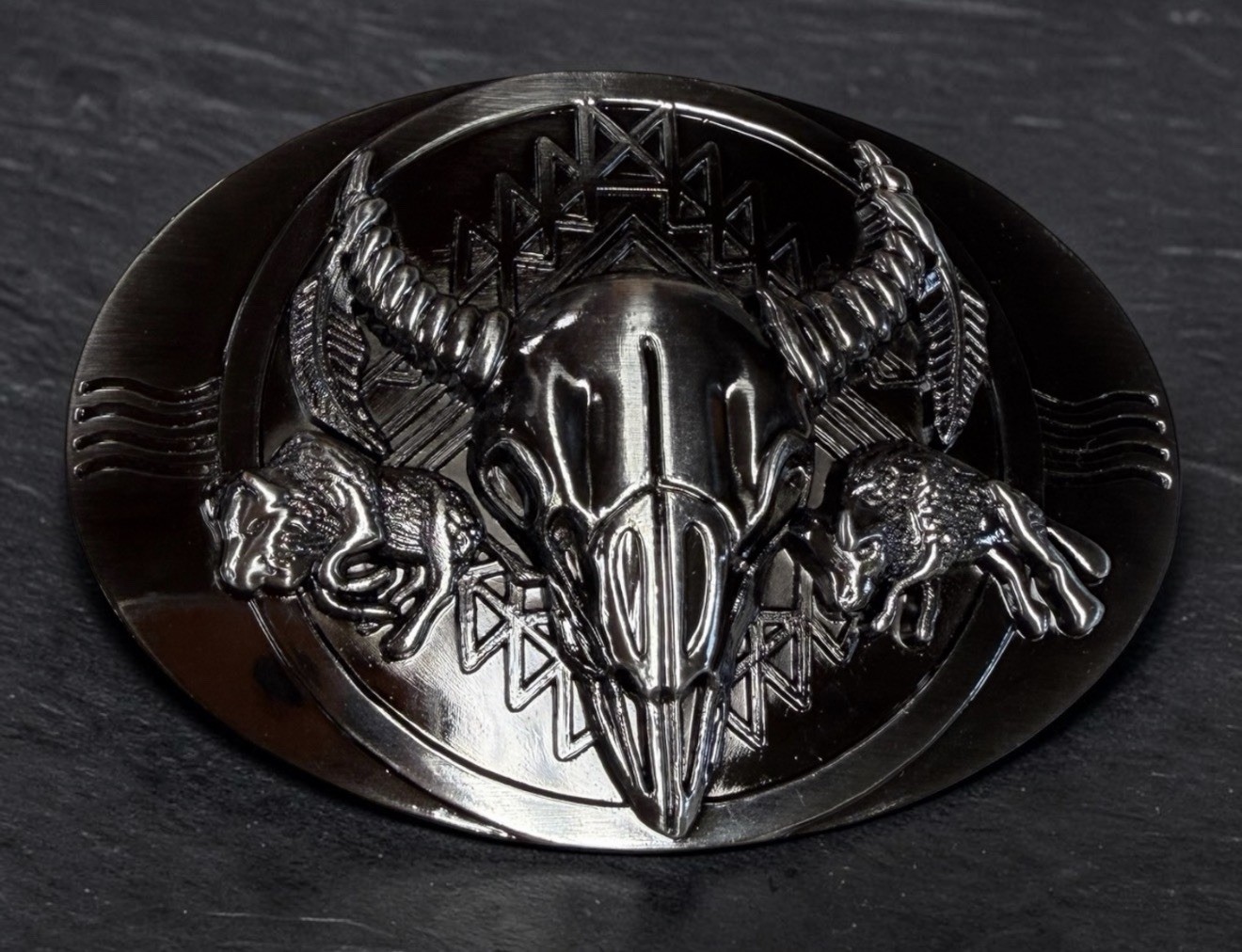 Silver-Tone Buckle with Horned Skull & Buffalo Design ~ Western Casual ~ READ