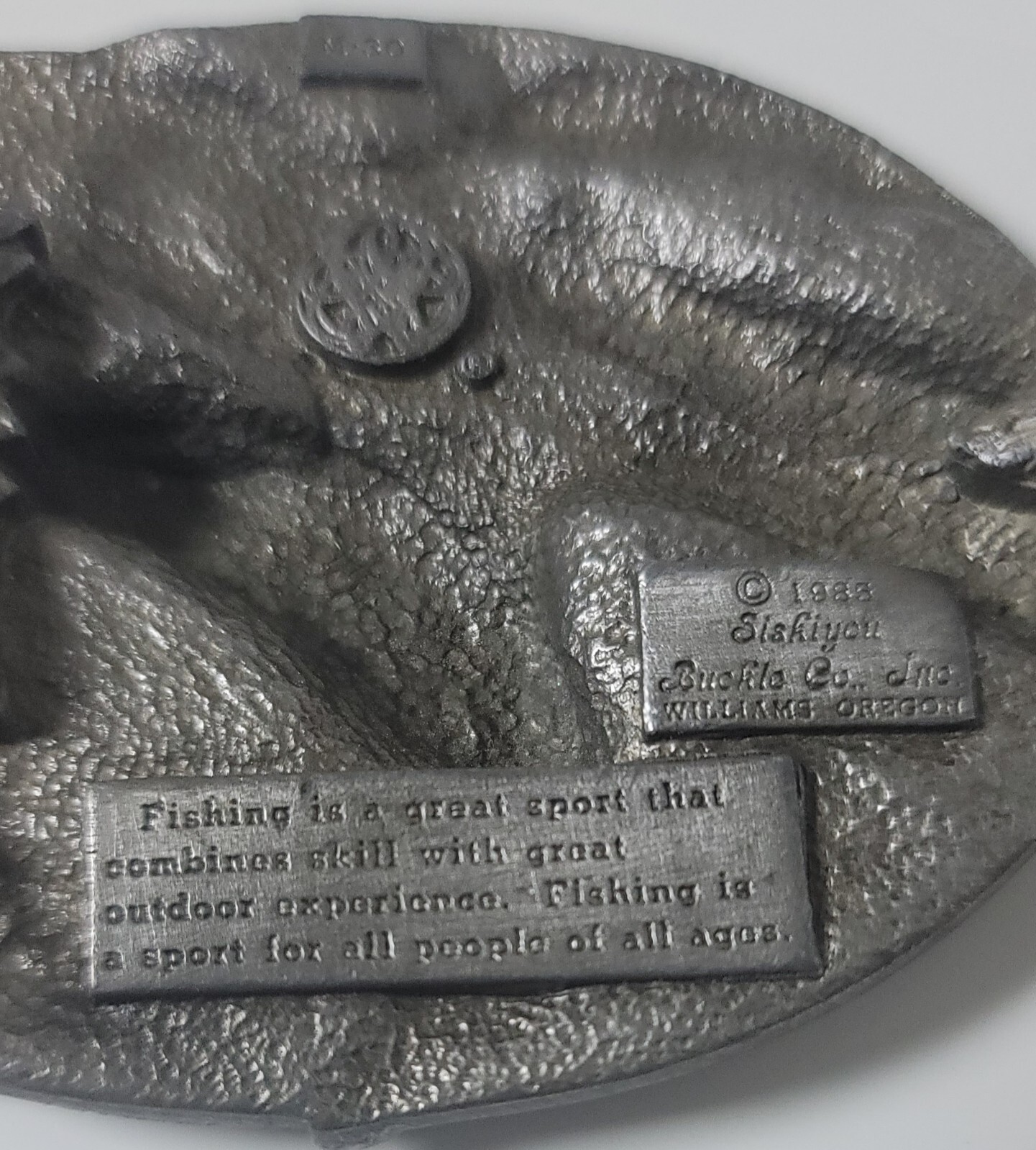 I&rsquo;d Rather be Fishing Belt Buckle 1985 Siskiyou Buckle Co. Inc. Williams Oregon