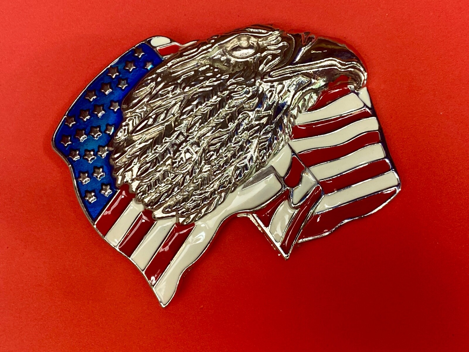 Patriotic American Eagle Head over wavy USA American Flag 4&Prime; belt buckle