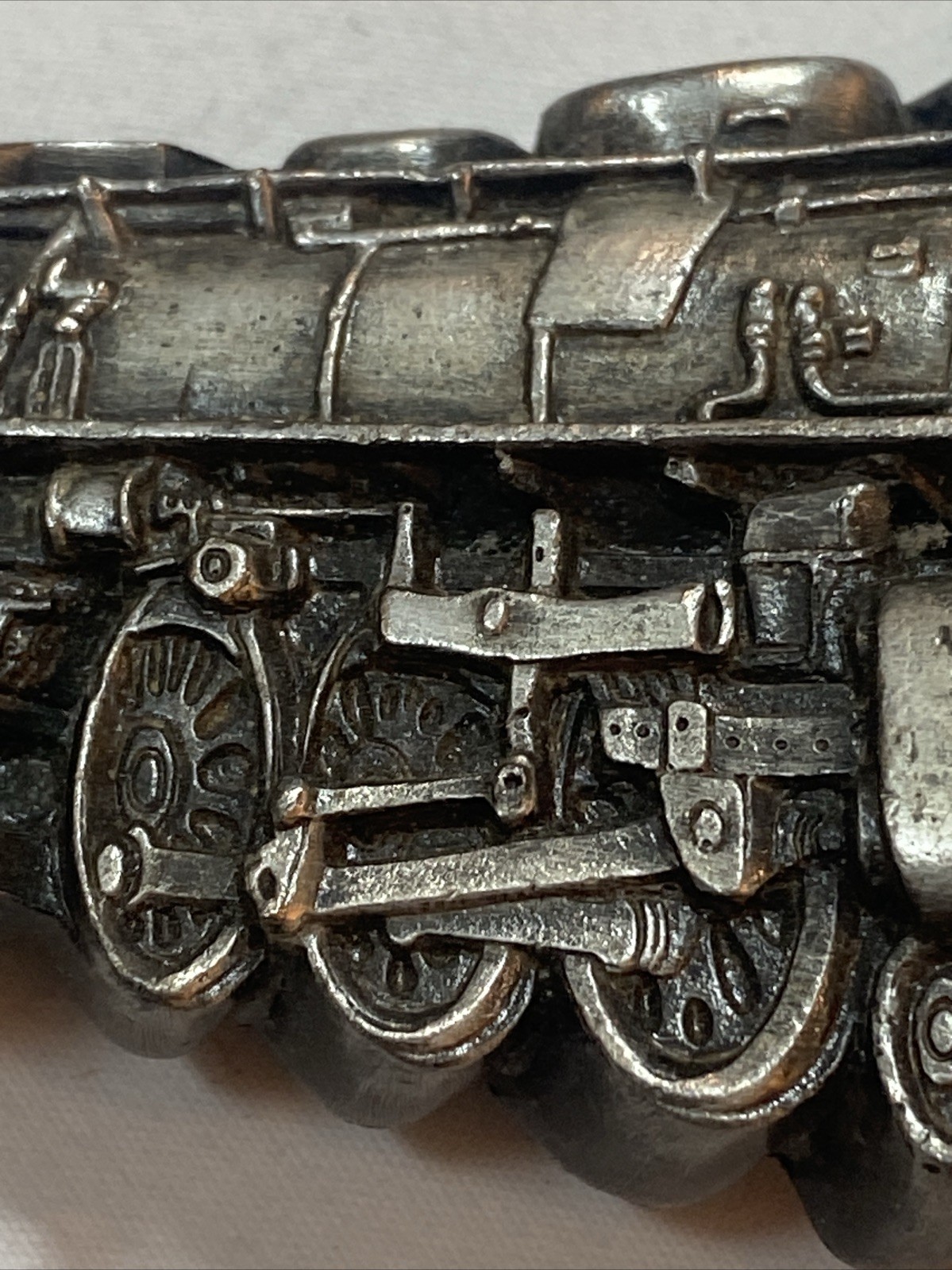 VINTAGE Locomotive METAL BELT BUCKLE Bergamot Brass Works 1978