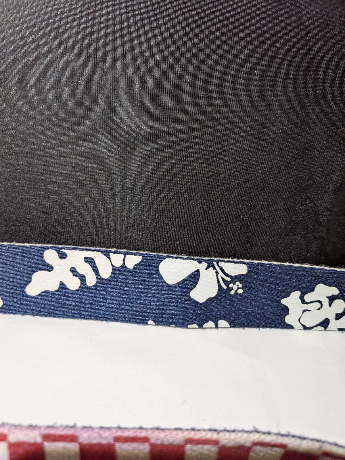VANS OFF THE WALL BELT & BUCKLE RED CHECK BLUE FLORAL DESIGN