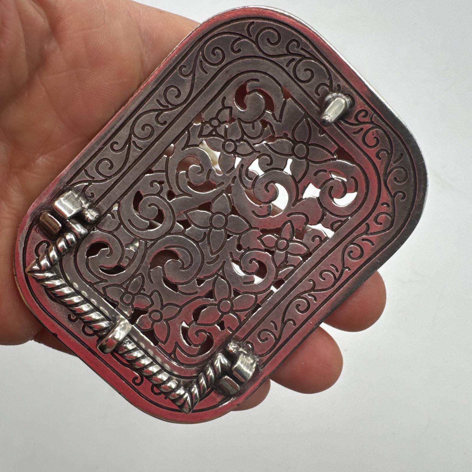Shiny Metal Fashion Belt Buckle Business Card Holder & Agate Necklace.