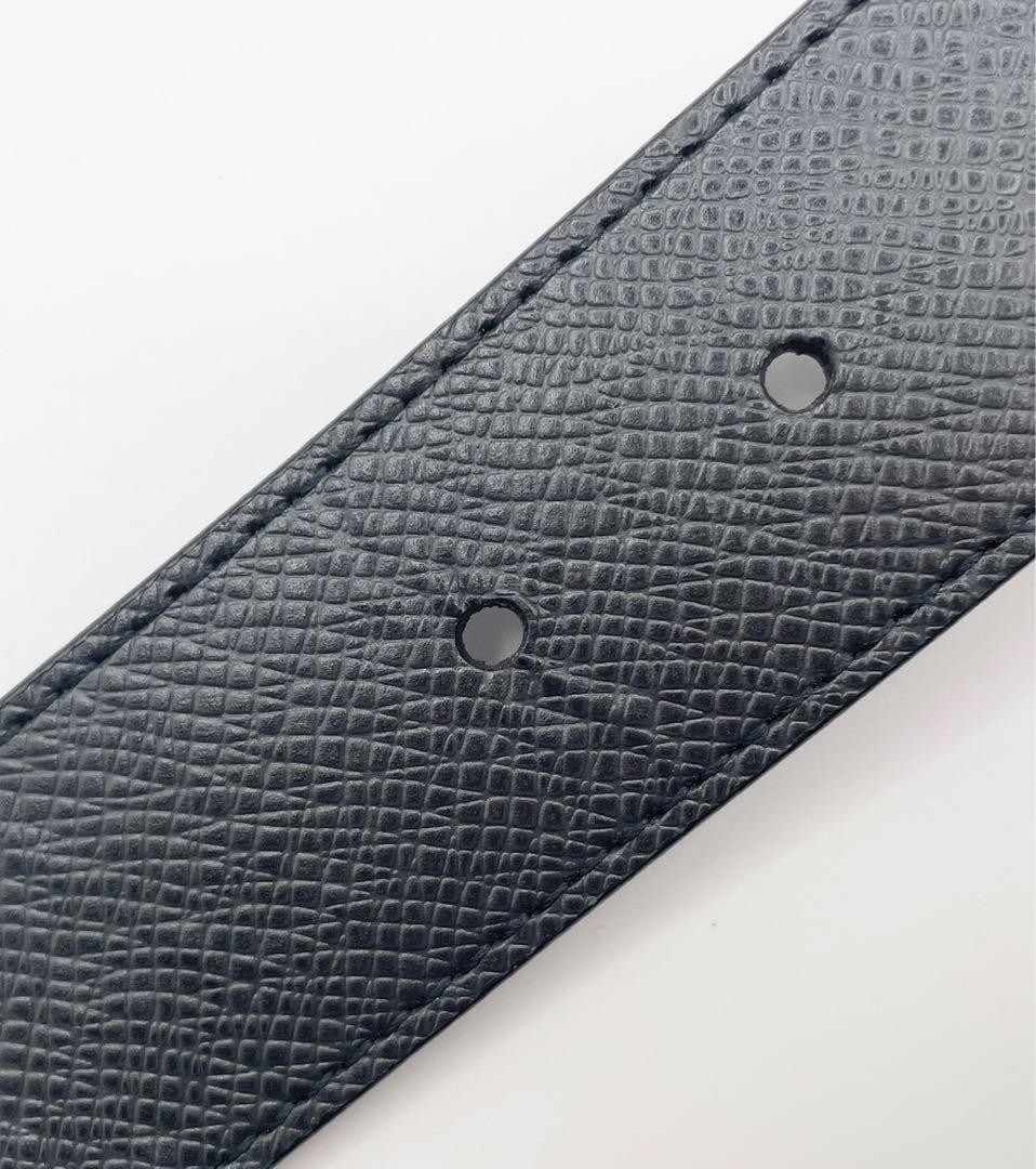 Louis Vuitton Pre-Owned Taiga Belt M6897 Suntulle Initial