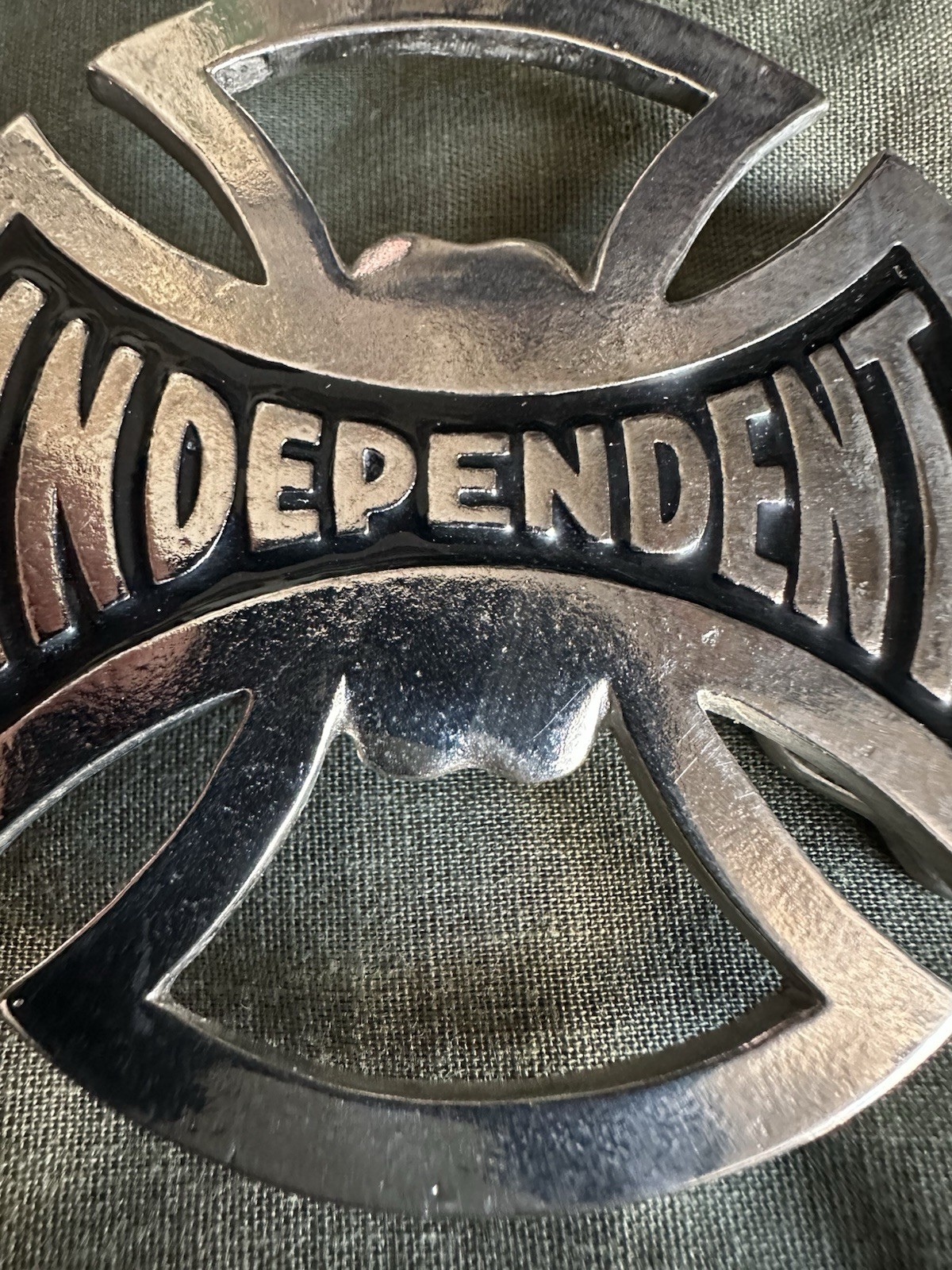 Independent Truck Company Skate Belt Buckle Metal Skateboard Bottle Opener Indy