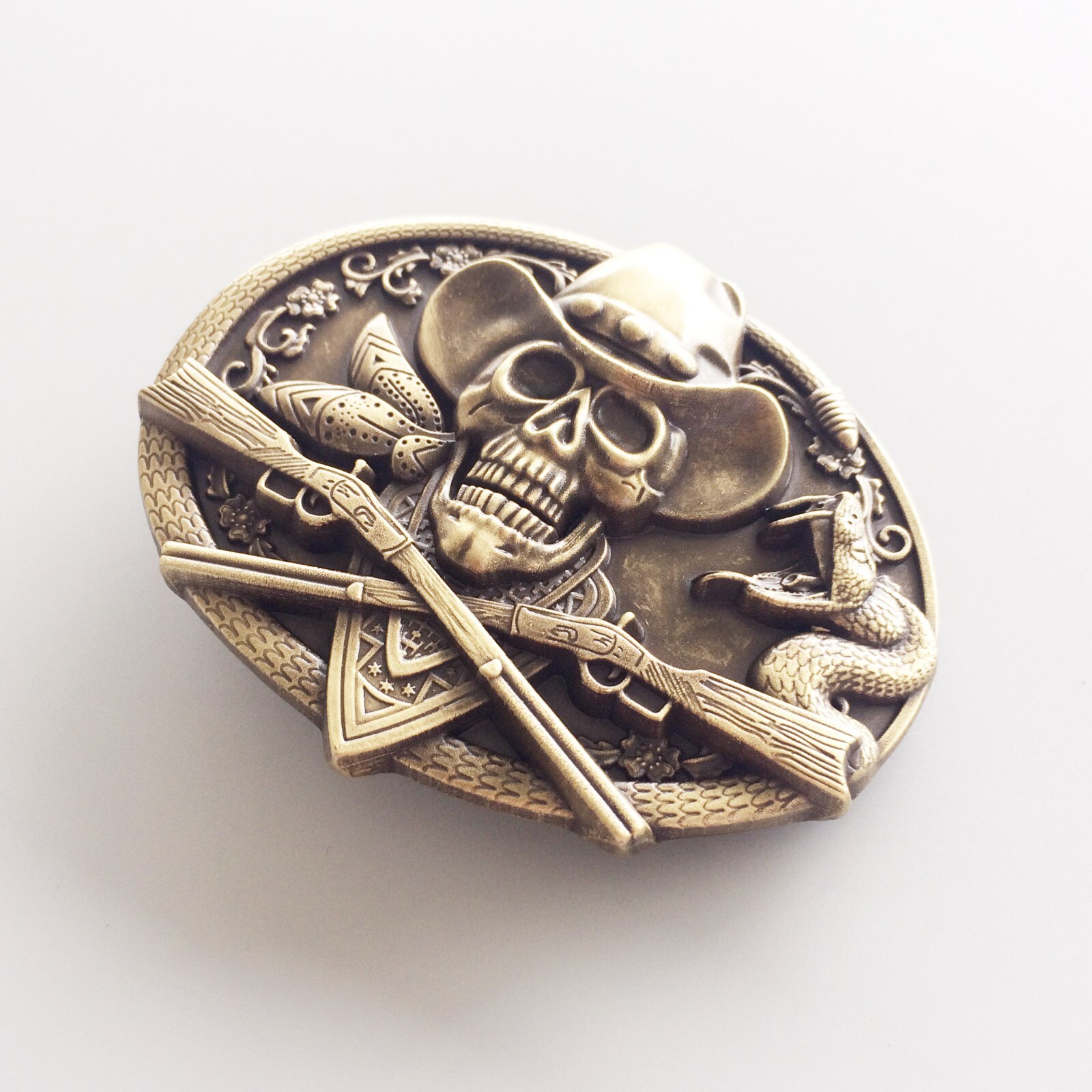 Vintage Bronze Plated Skull Rifles Cowboy Metal Oval Belt Buckle