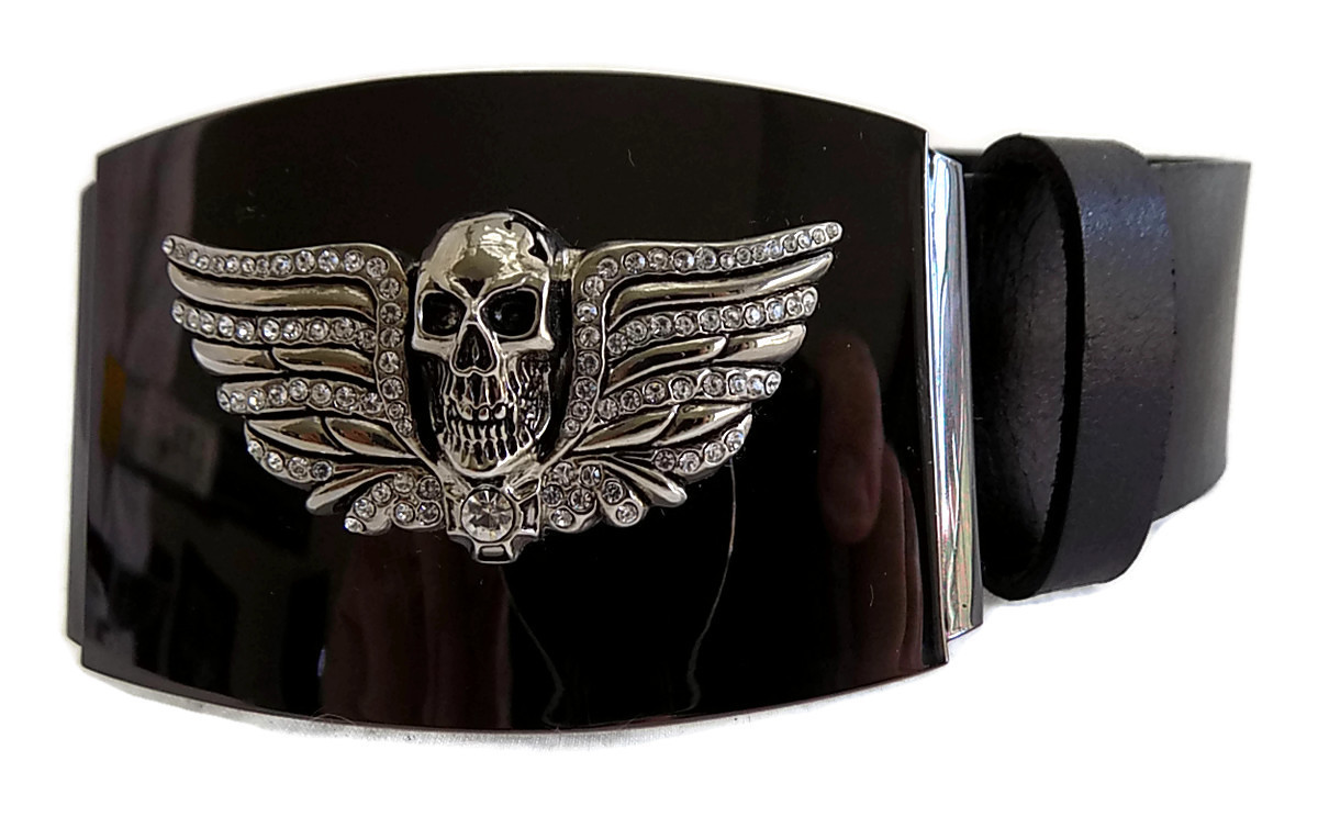 WASHED UP HOLLYWOOD 1.5&Prime; CRYSTAL SKULL #076BK PEWTER BELT BUCKLE on BLACK PLATE