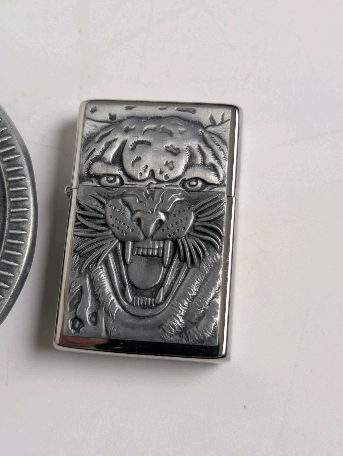 Zorro Brass Tiger Lighter Belt Buckle Western Revolvers Handcuffs New
