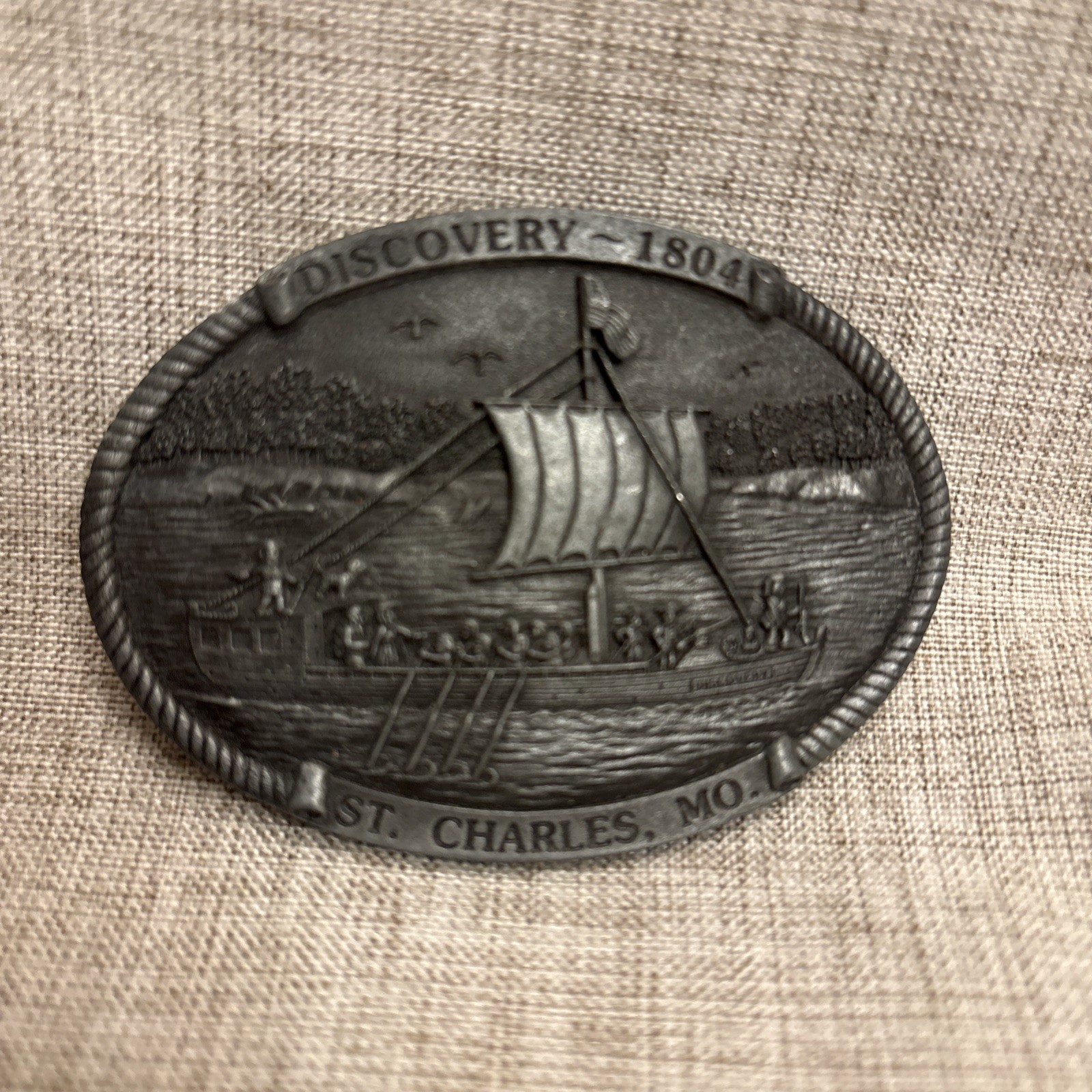 Belt Buckle Pewter￼DISCOVERY 1804 ST CHARLES MO Vera L Baty Artist