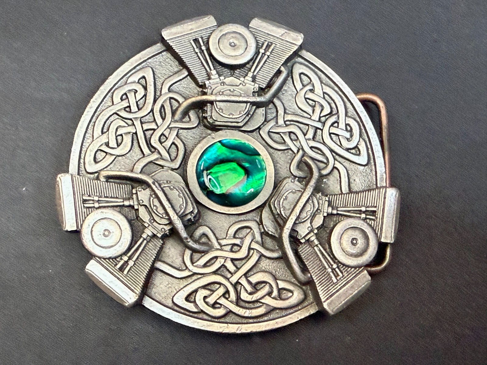 Celtics Knot with Centered Green Stone Gothic Punk 2005 Bergamot Belt Buckle