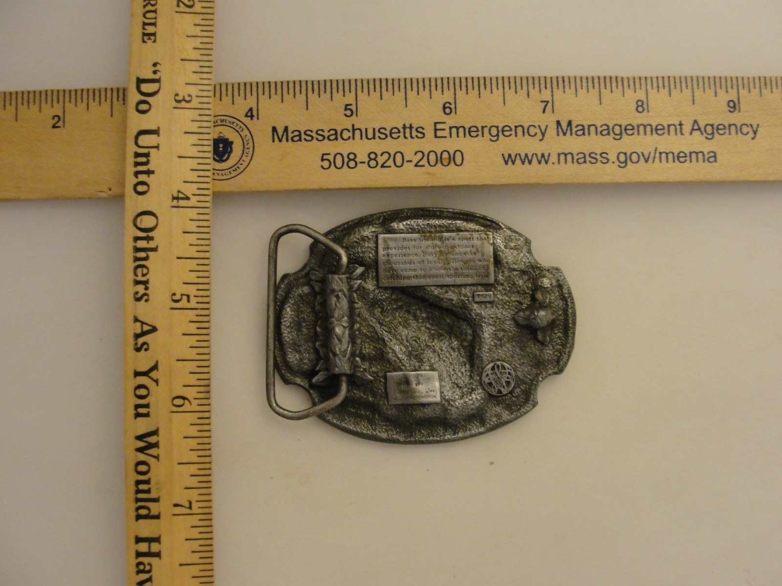 Vintage Pewter Bass Fishing 1984 Belt Buckle – Giant Fish