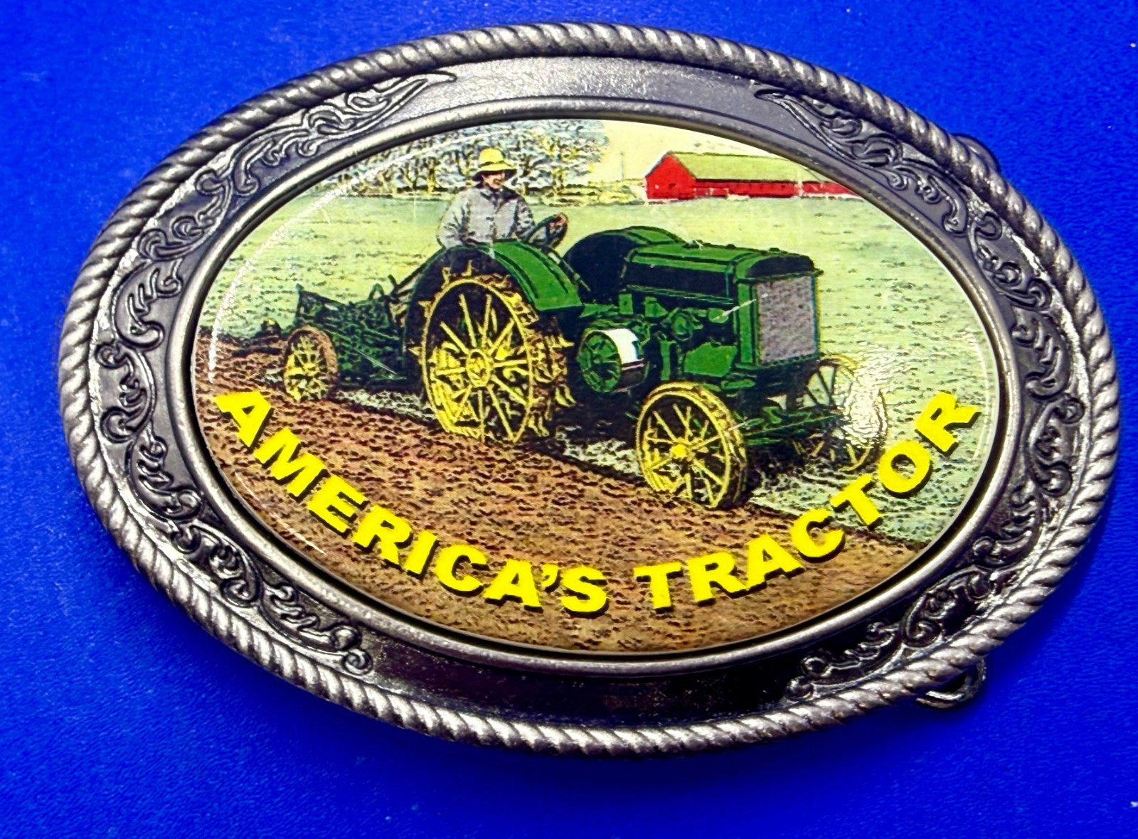 America&rsquo;s Tractor Agricultural Farm Scene Farmers Western Style Belt Buckle