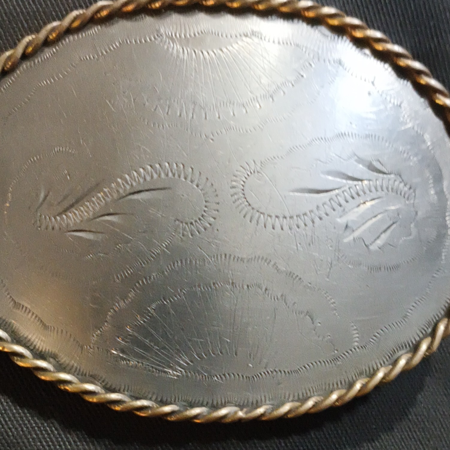 Rockmount Men’s Western Engraved Floral Oval Nickel Silver Belt Buckle