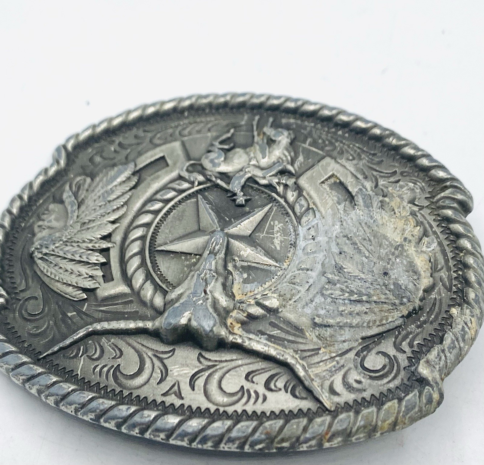 Vintage Nocona® Men&rsquo;s Oval Berry Edge Steer Skull Belt Buckle Z7
