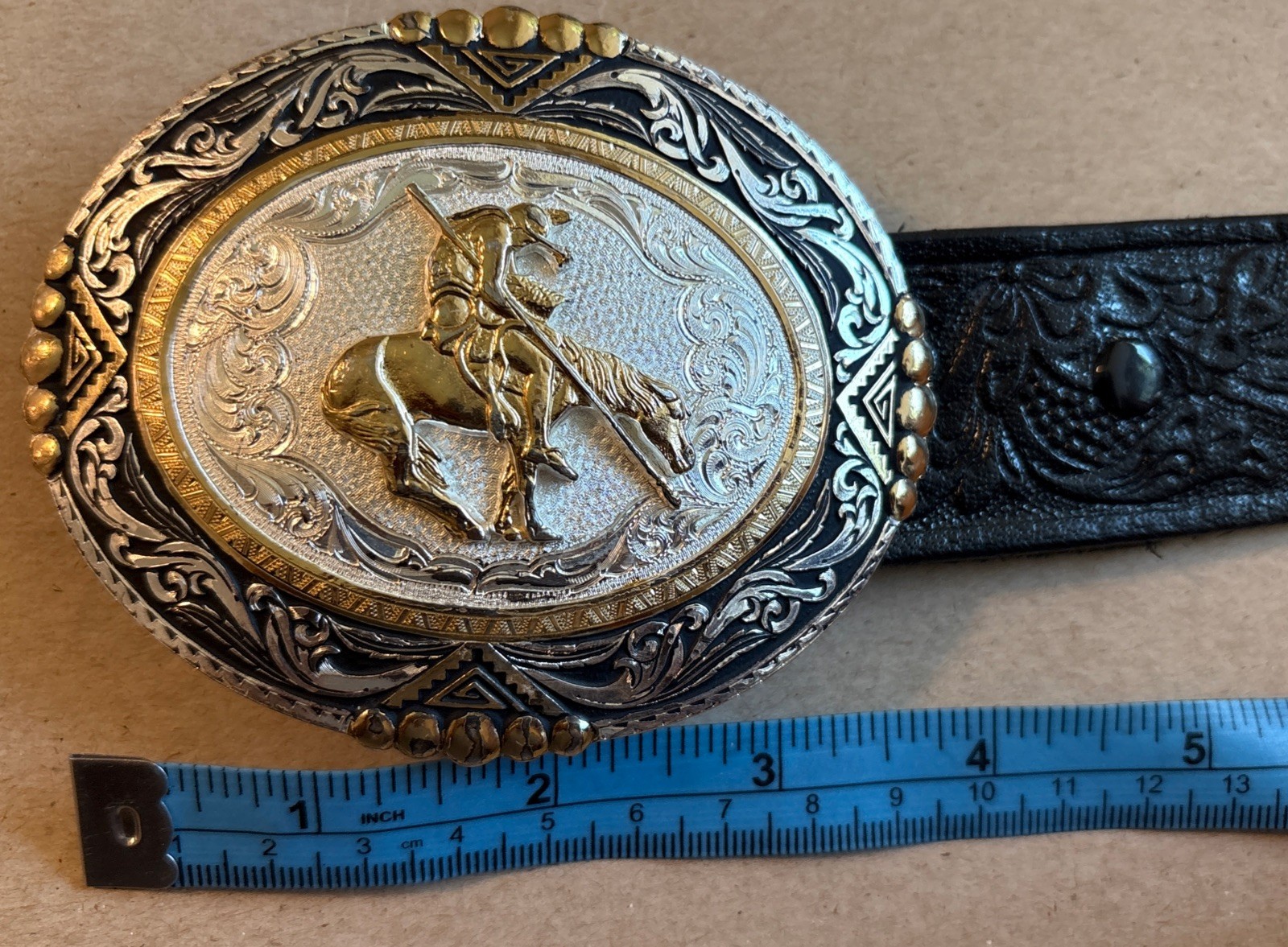 Montana Silversmiths American Indian? Bucking Horse Buckle Leather Belt Sz 34.