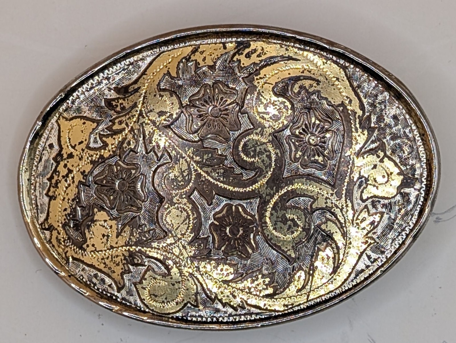 W Western Floral Belt Buckle Silver Gold Tone Scroll Made in USA Two-Tone Oval