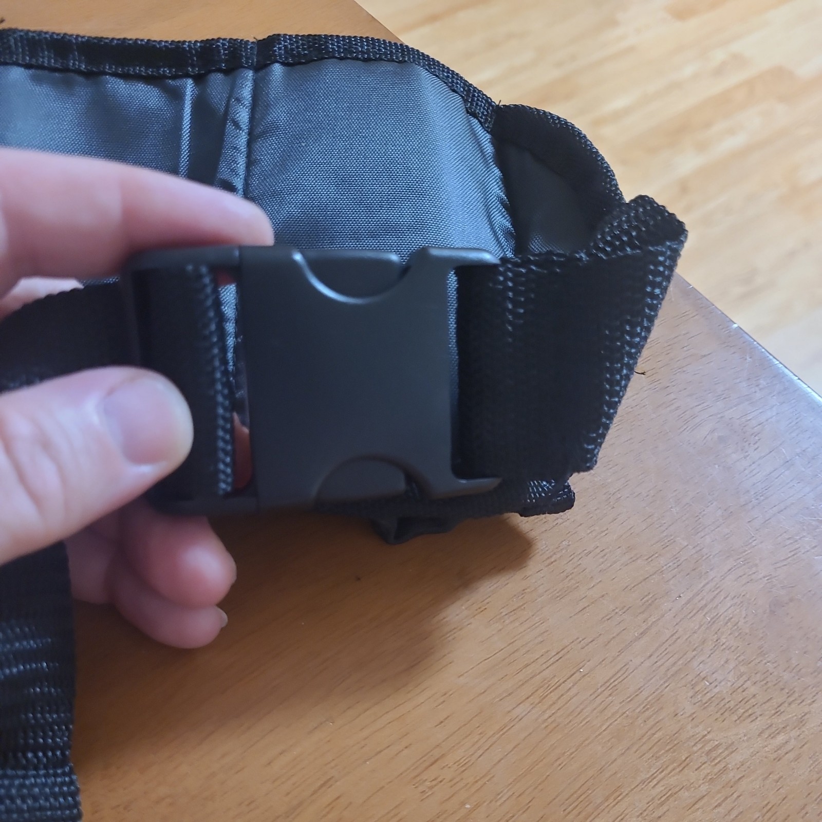 Bud Light 6 Pack Beer & Soda Can Holster Belt -Flying Squirrels (open Package)