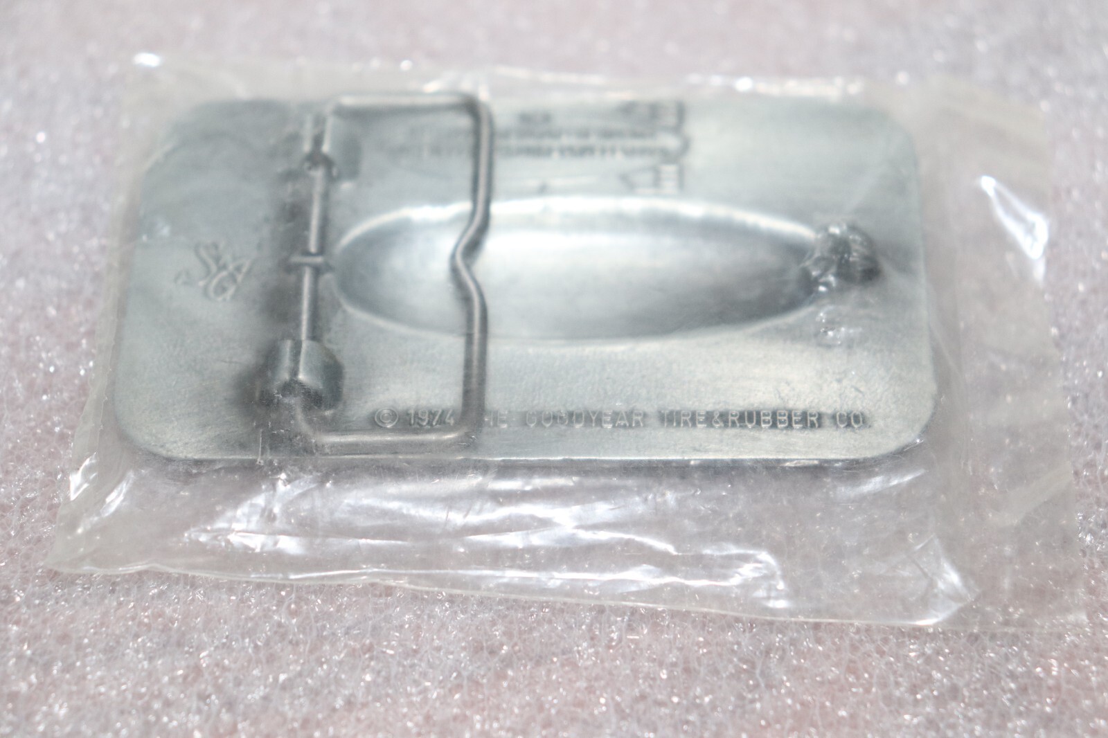 Vintage 1974 The Goodyear Blimp Tire & Rubber Co Pewter Belt Buckle